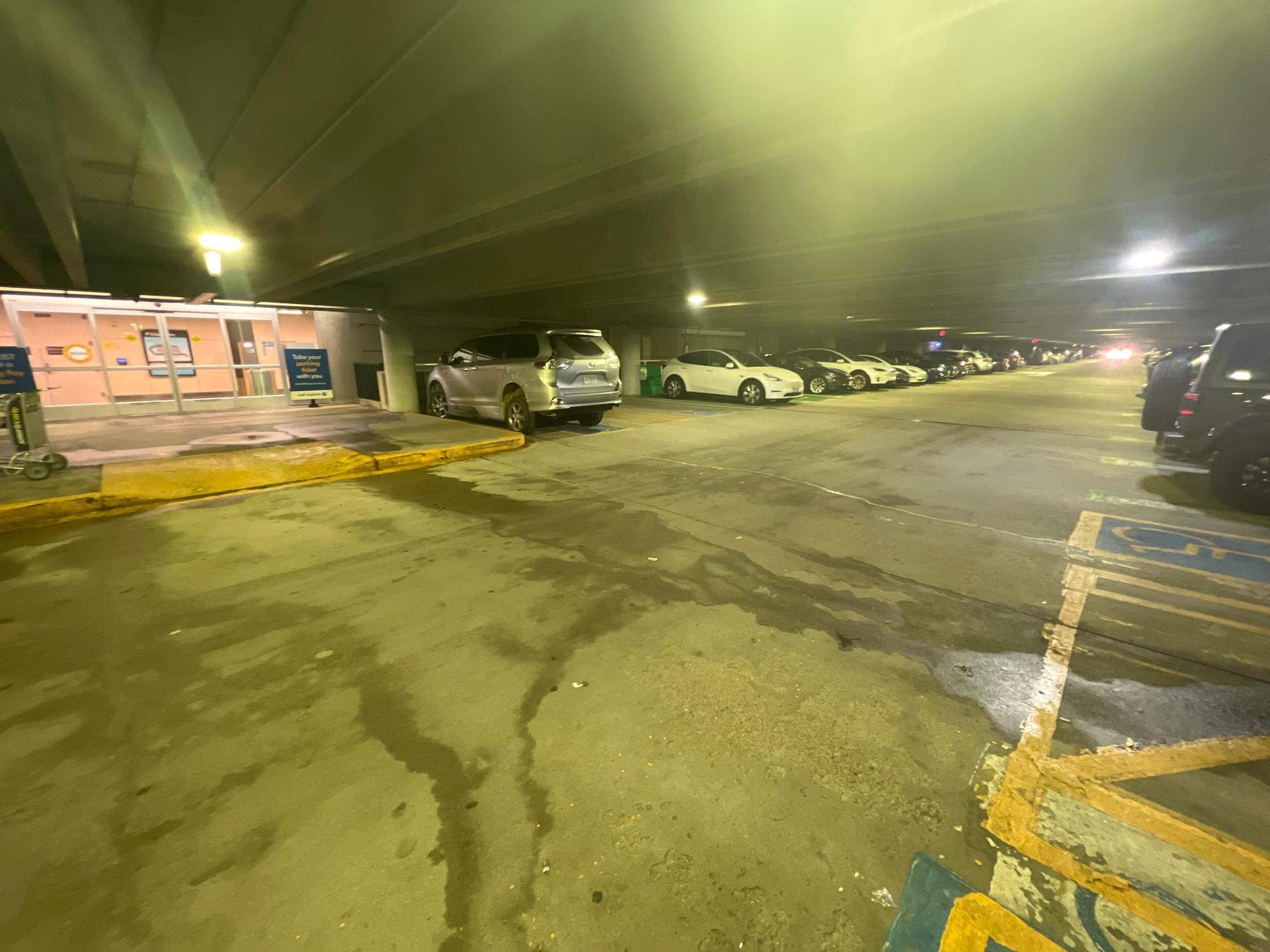 MASSPORT BG0302 Boston, MA EV Station