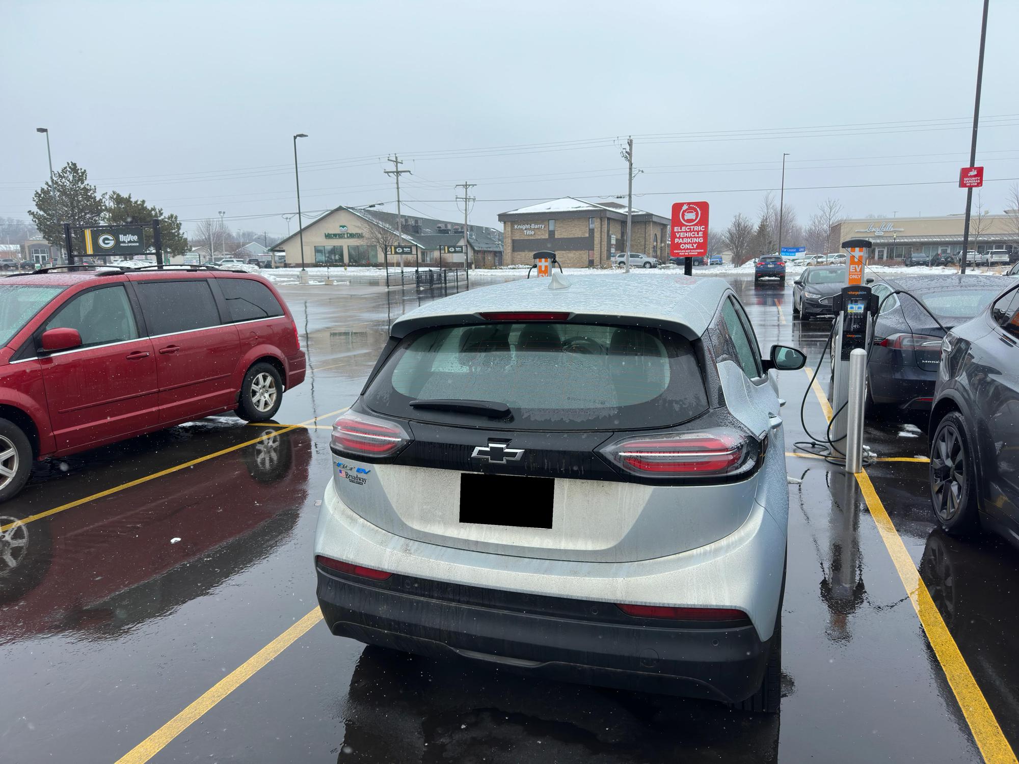HyVee Ashwaubenon Ashwaubenon, WI EV Station