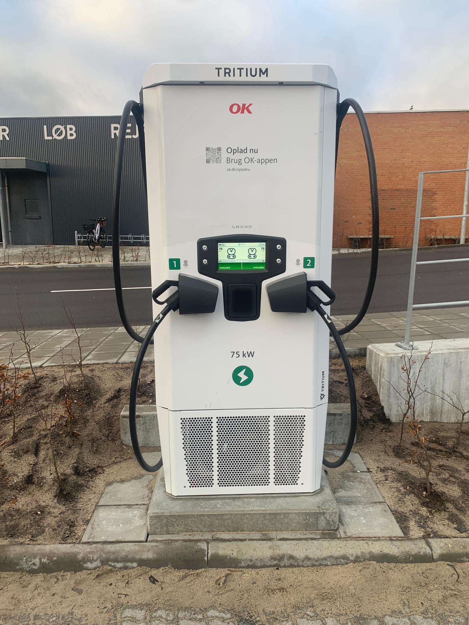 OK Kvickly 21, 8600 EV Station