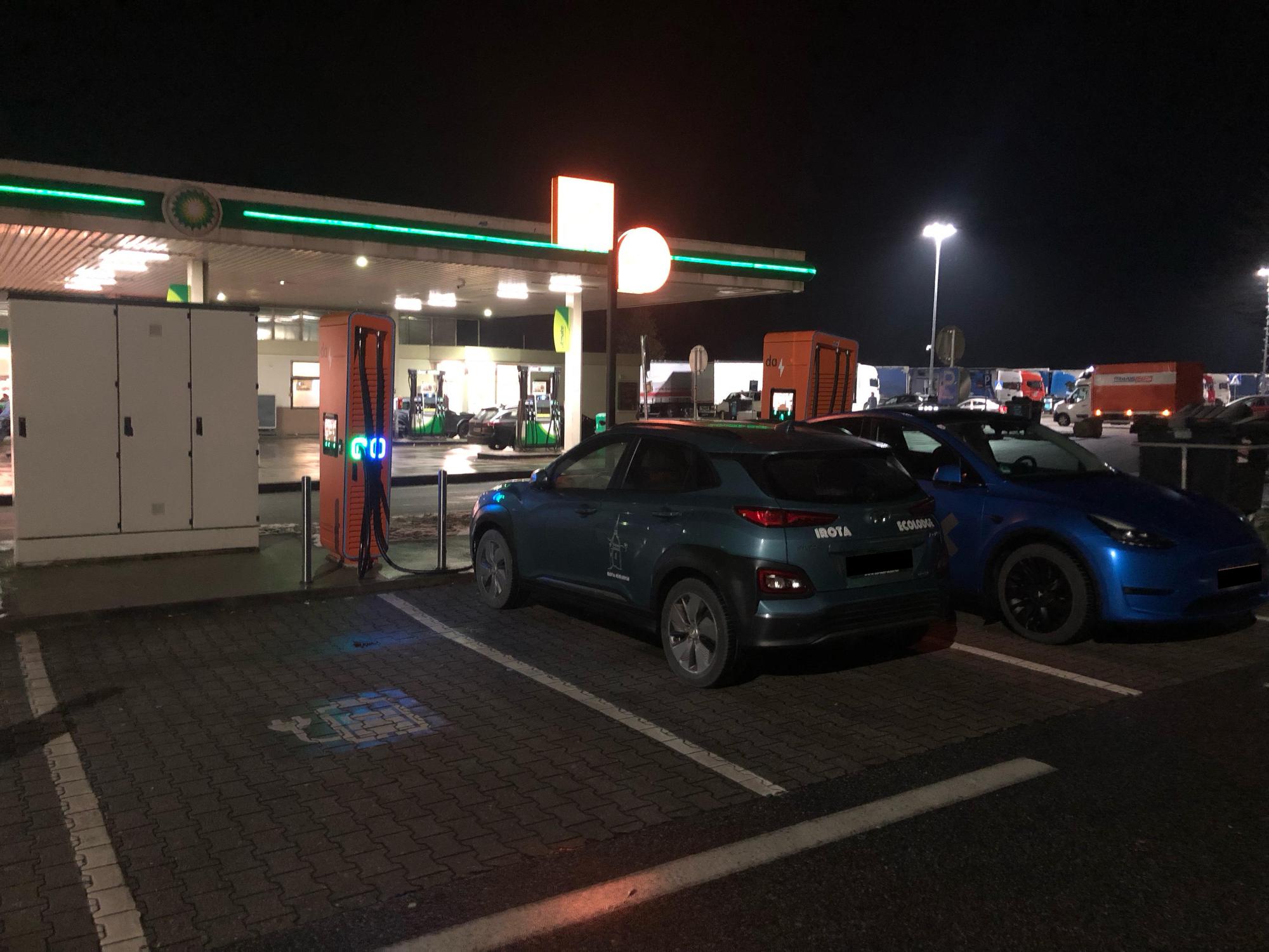 Da Emobil Charging Station