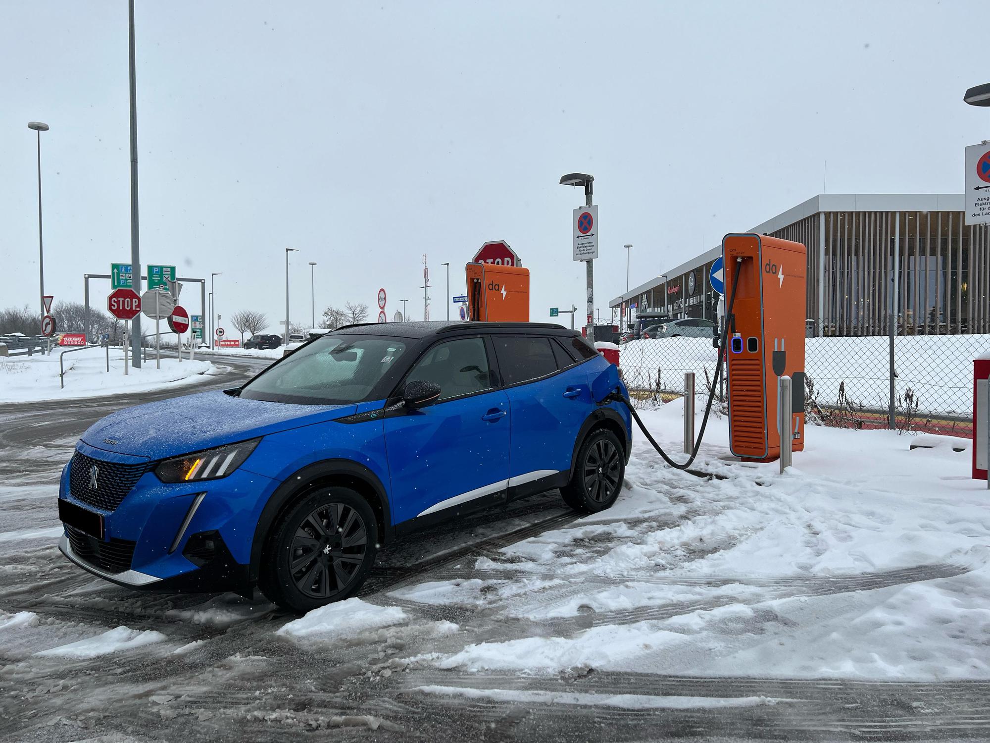 Da Emobil Charging Station