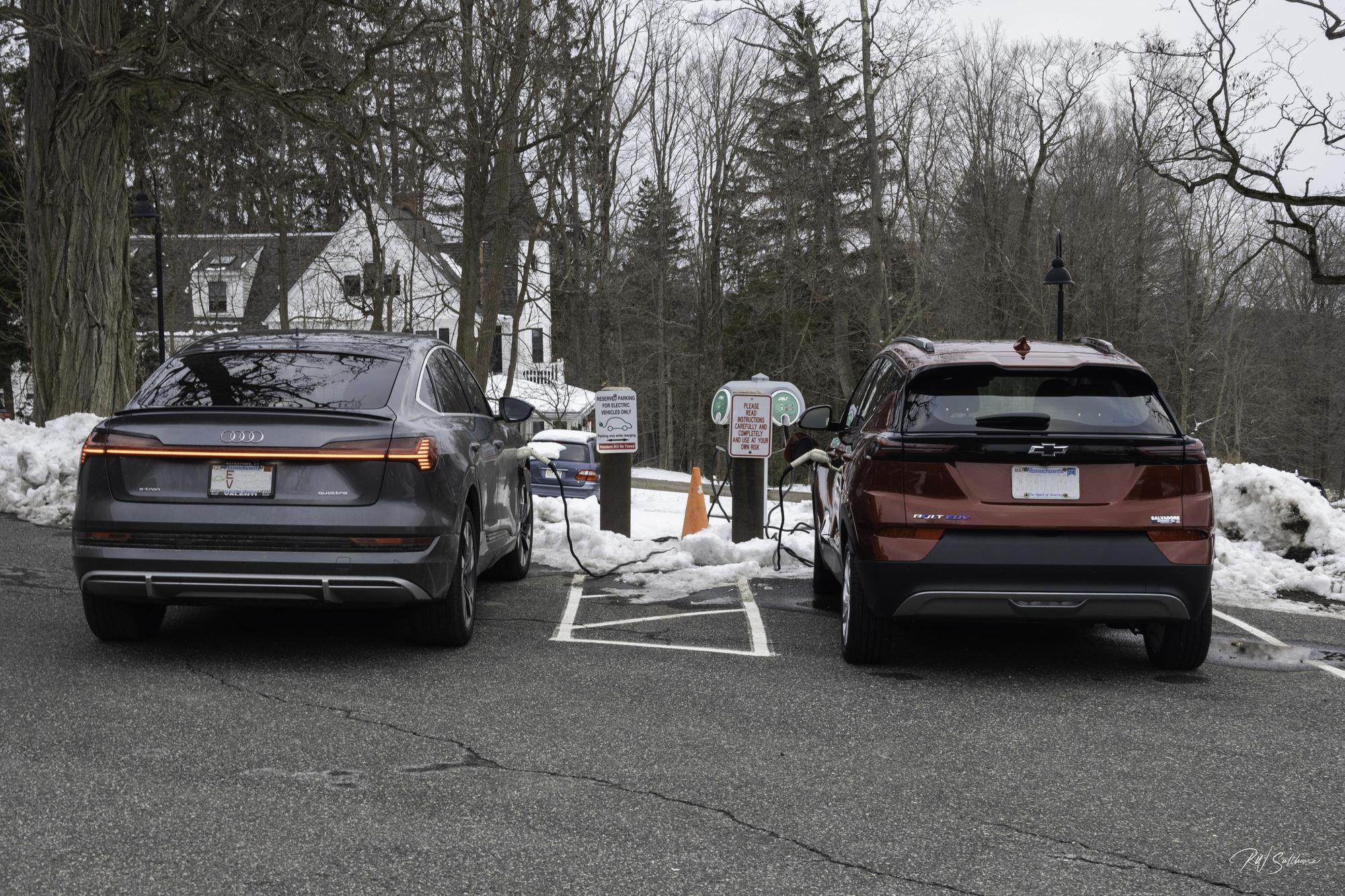 Lenox Town Hall Lenox, MA EV Station