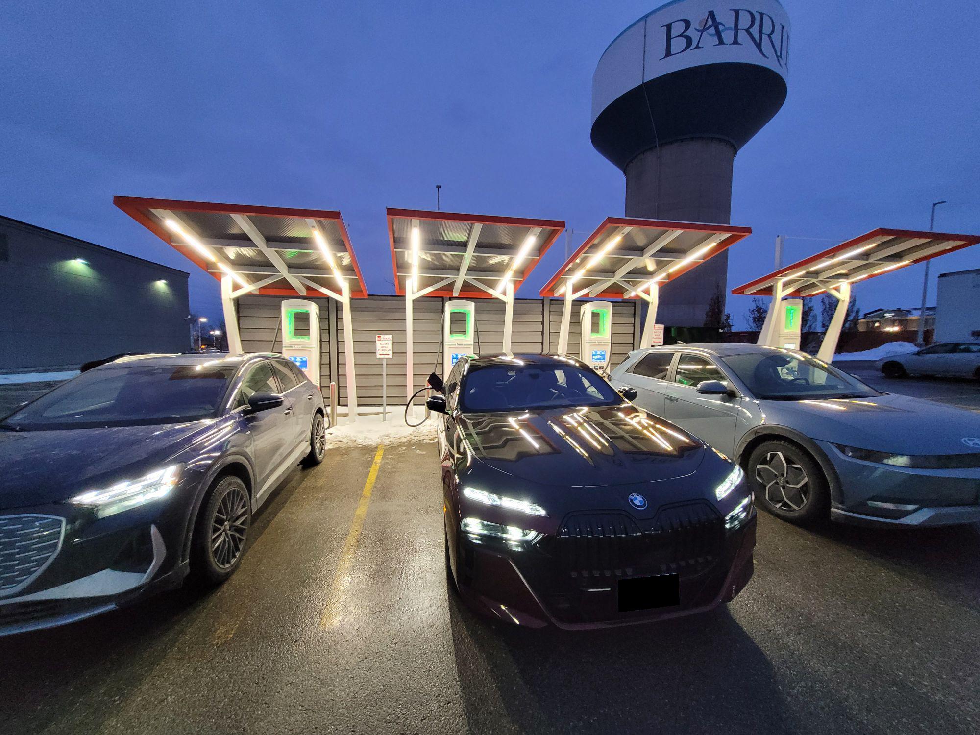 Canadian Tire Barrie South Barrie, ON EV Station