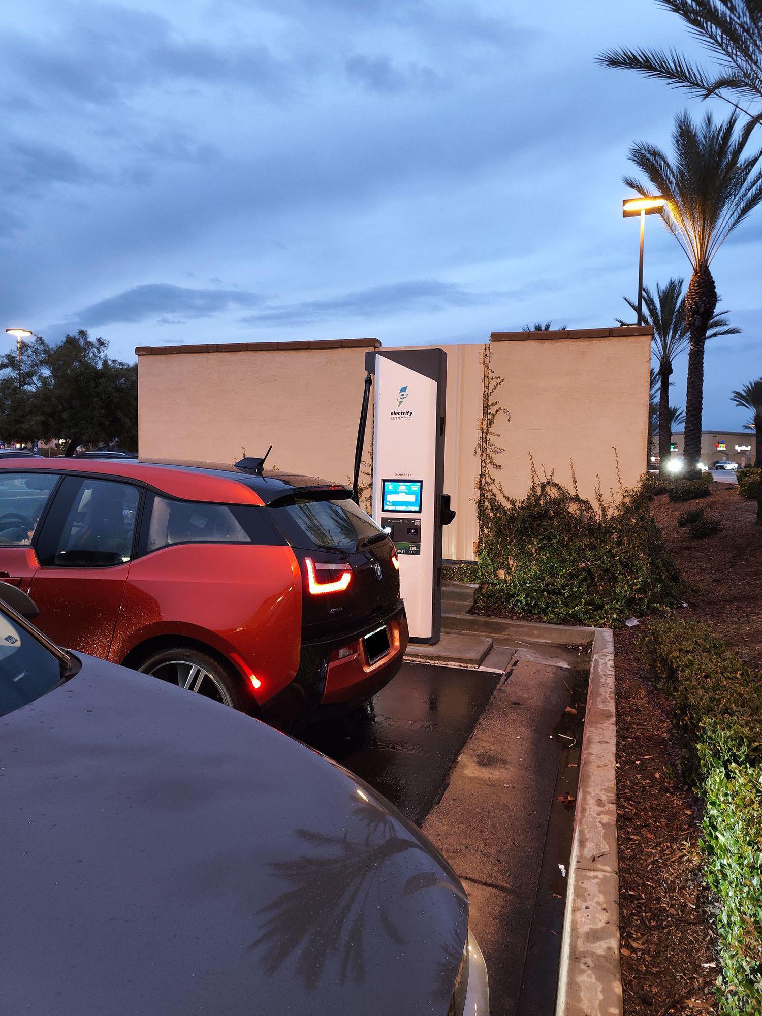Sam's Club Murrieta, CA EV Station