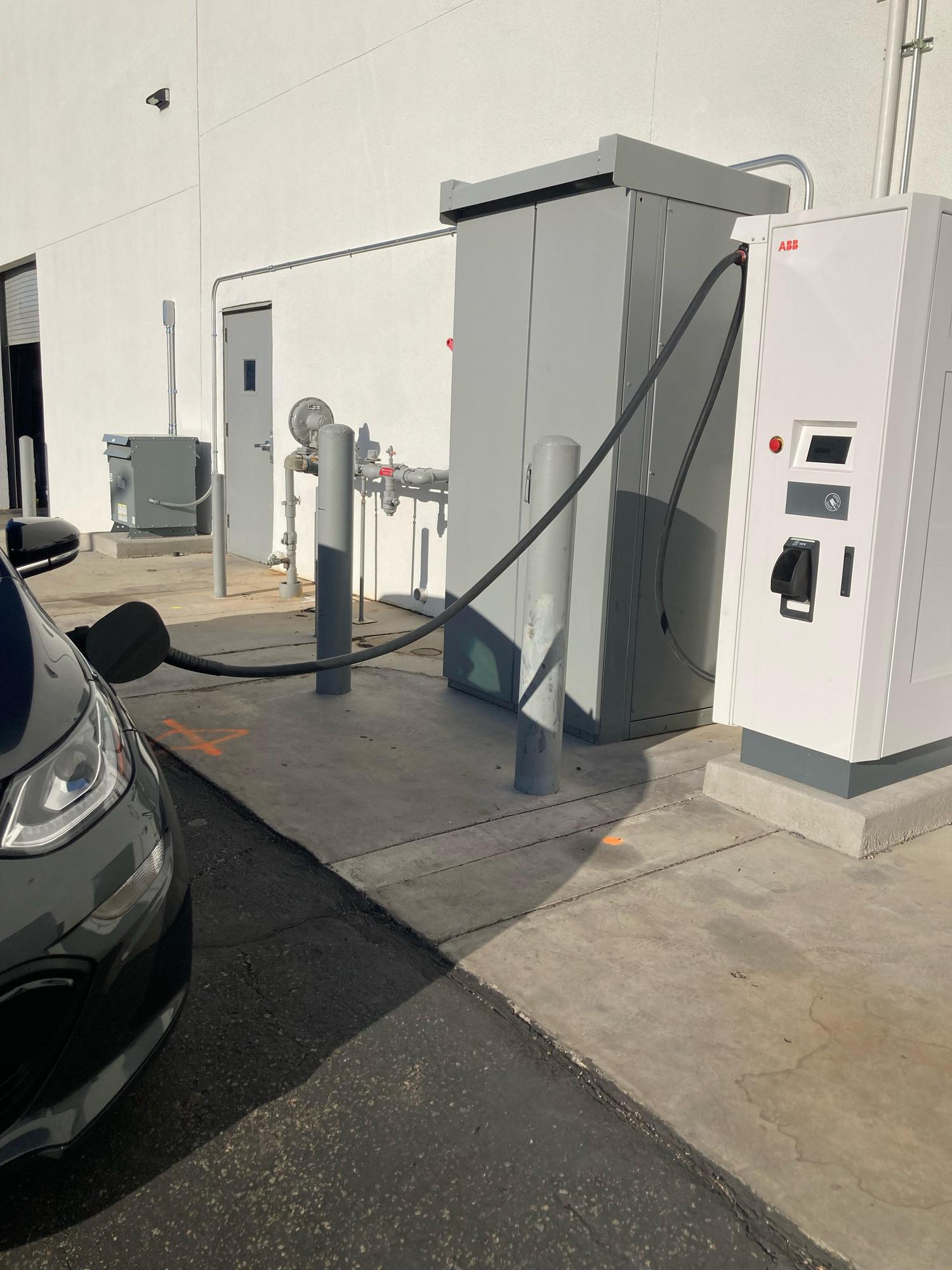 Findlay Chevrolet Buick GMC Bullhead City, AZ EV Station