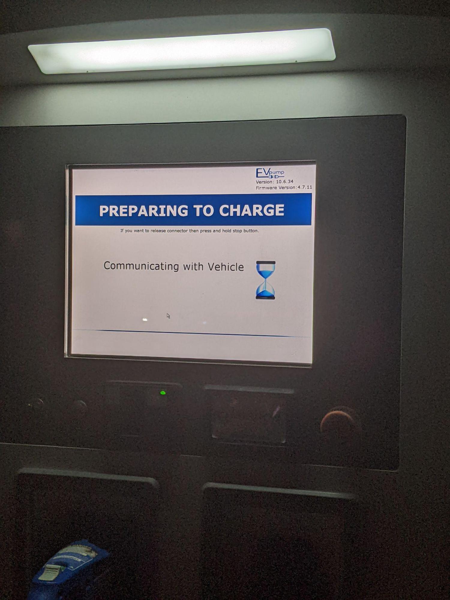 Nissan of Westbury Westbury, NY EV Station