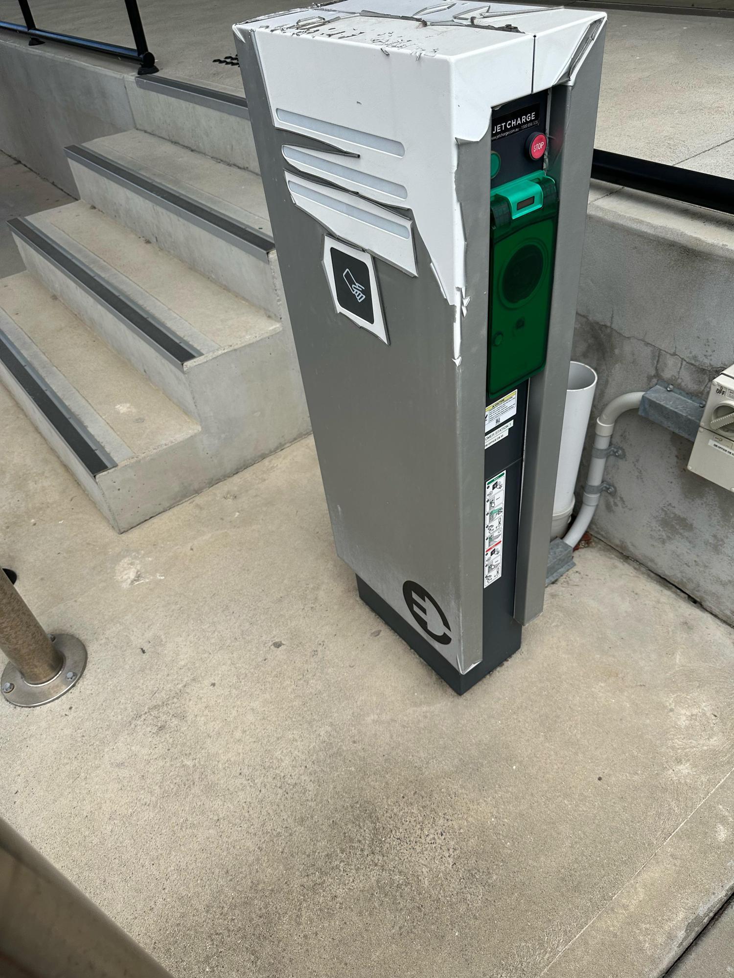 Nissan Gosford West Gosford, NSW EV Station