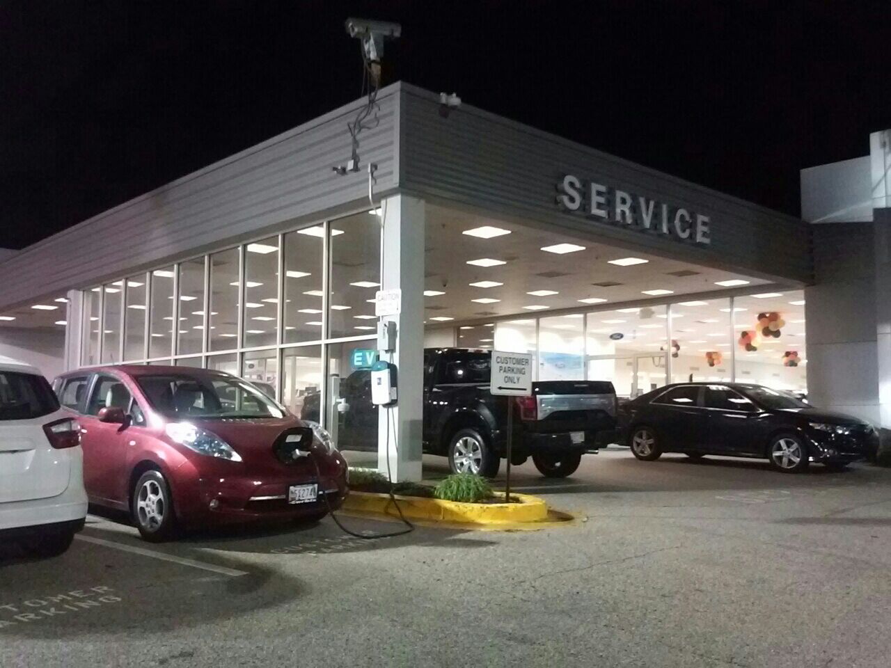 Koons Ford Silver Spring Silver Spring, MD EV Station