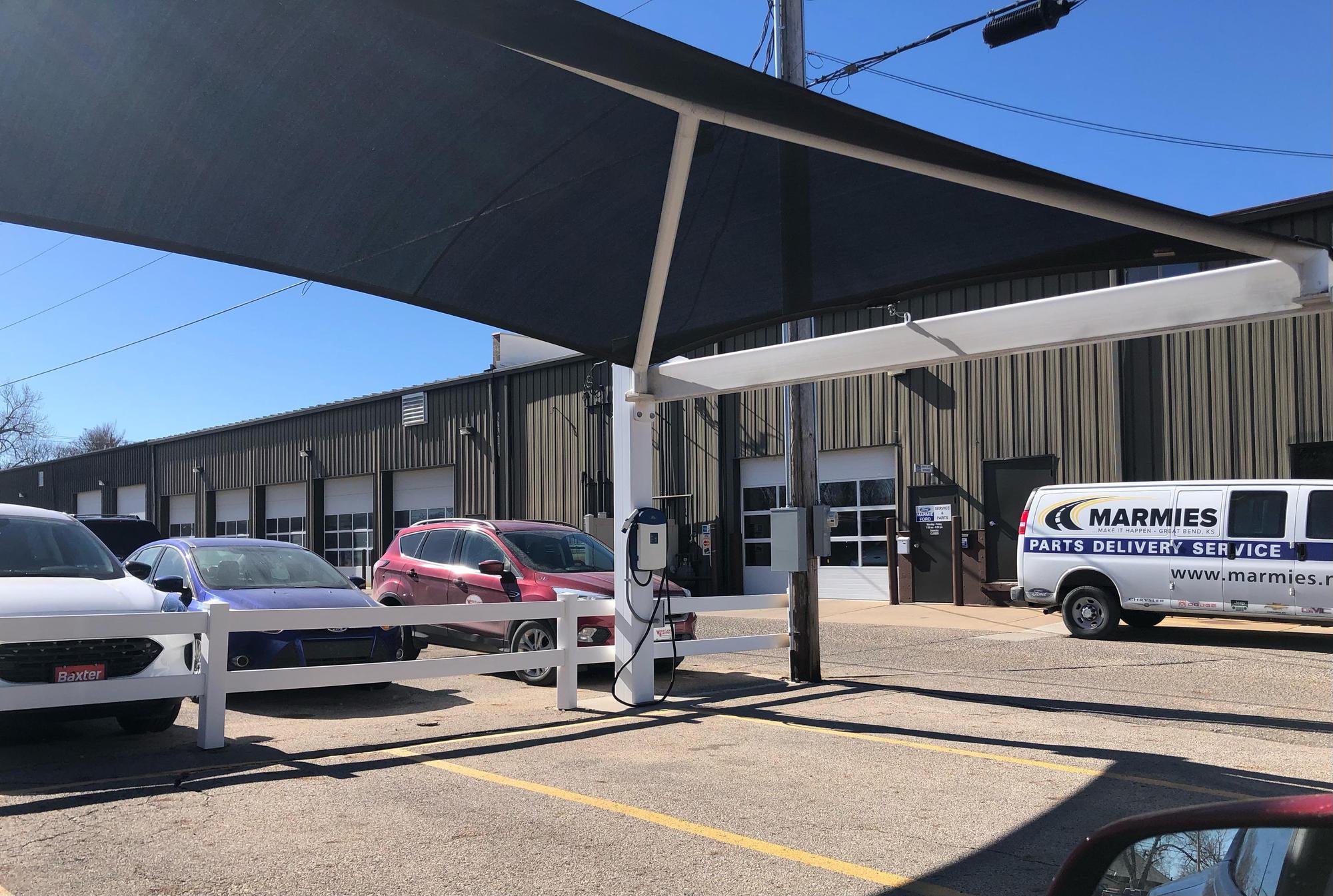 Marmie's Public Use, 19kw/80a Great Bend, KS EV Station