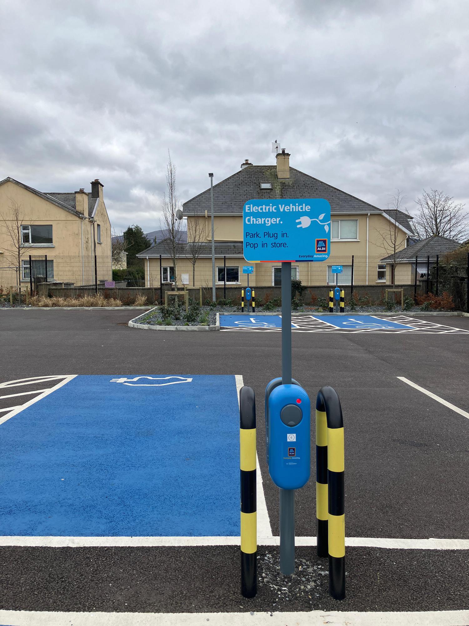 Aldi Killarney, KY EV Station