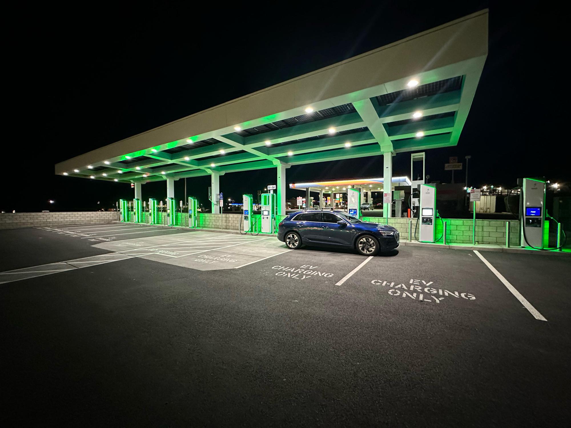 Chalios Mexican Restaurant Kettleman City, CA EV Station