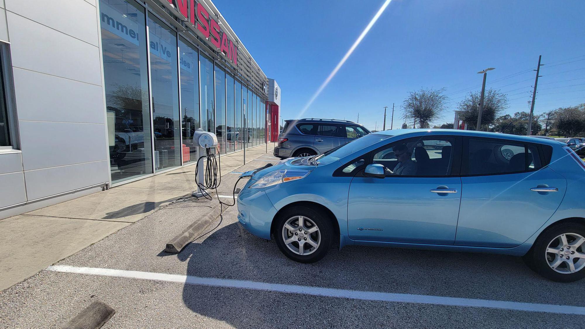 Hill Nissan | Winter Haven, FL | EV Station