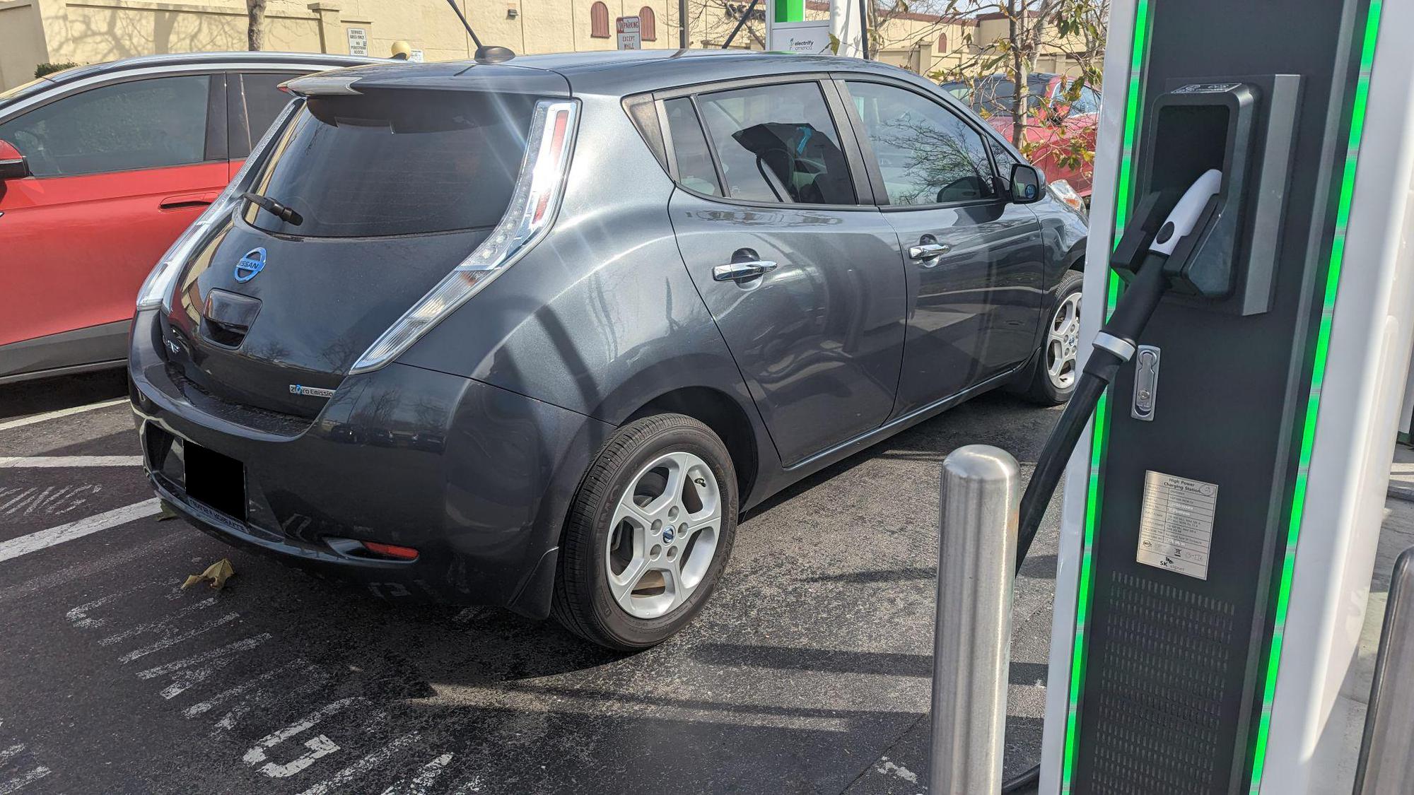 Folsom Premium Outlets Under Armour Folsom, CA EV Station