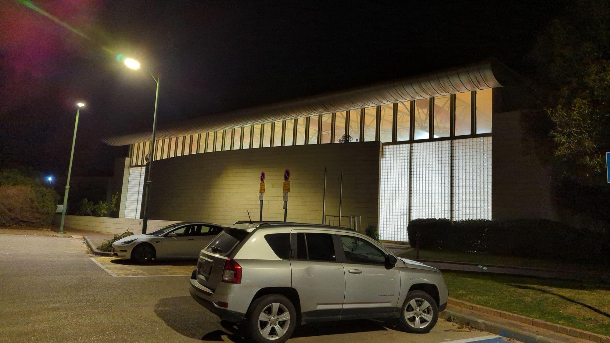 Prakhim Tihon Aviv | Ra'anana, Center District | EV Station
