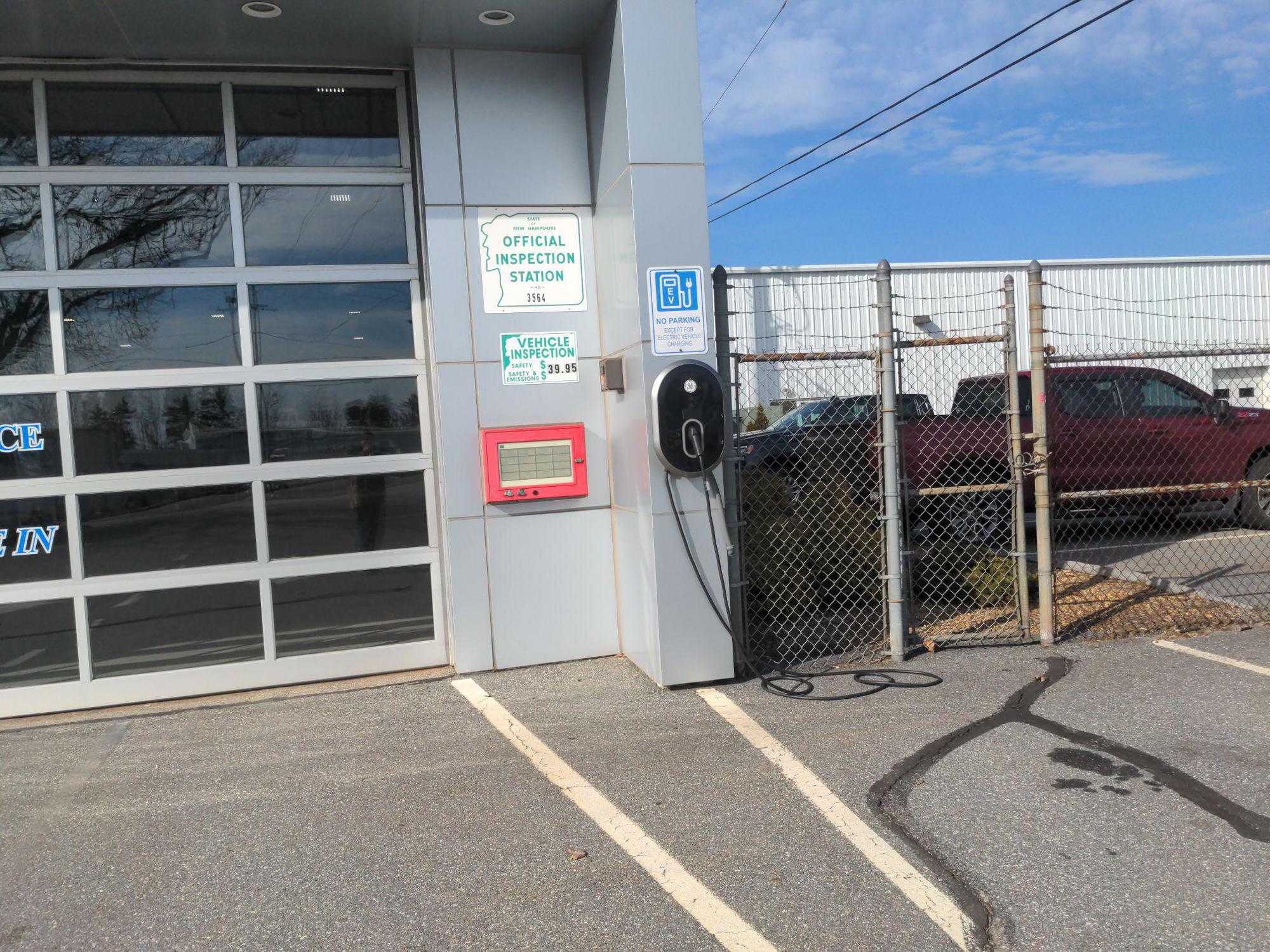Quirk Chevrolet Manchester Service Manchester, NH EV Station