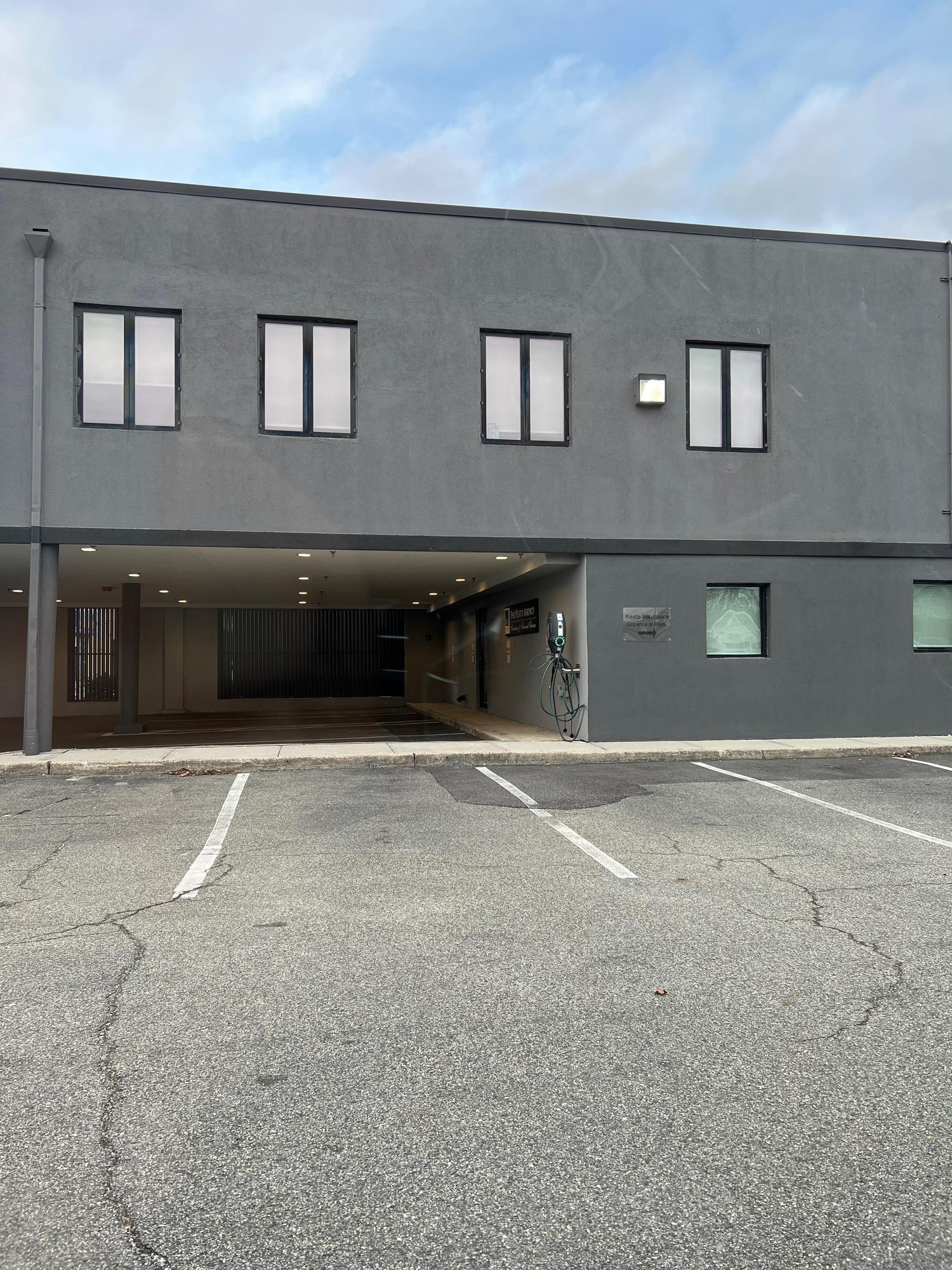 Keats Properties LLC Mineola, NY EV Station