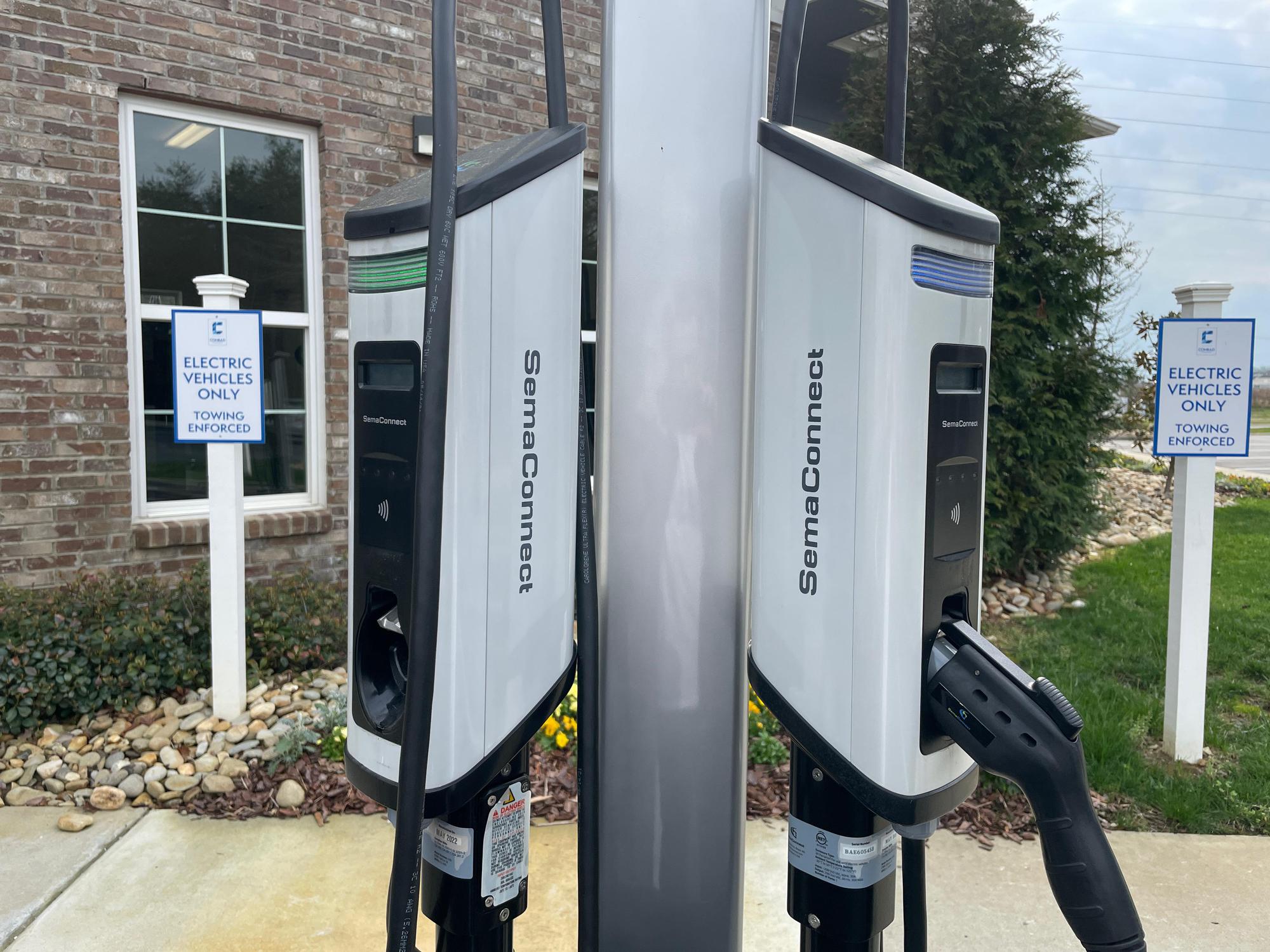 Conrad at Concord Mills Charlotte, NC EV Station