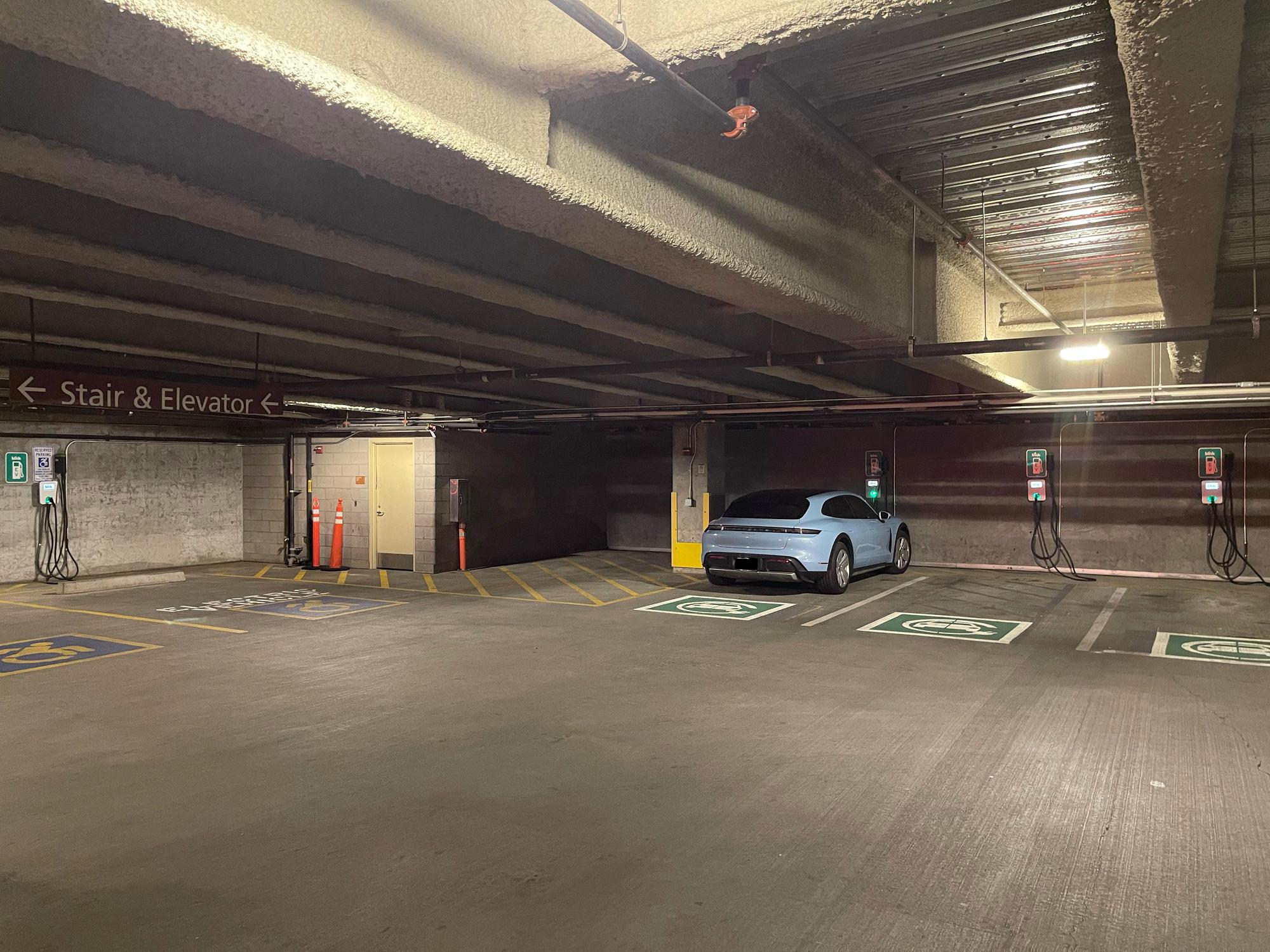 phoenix-convention-center-west-garage-phoenix-az-ev-station