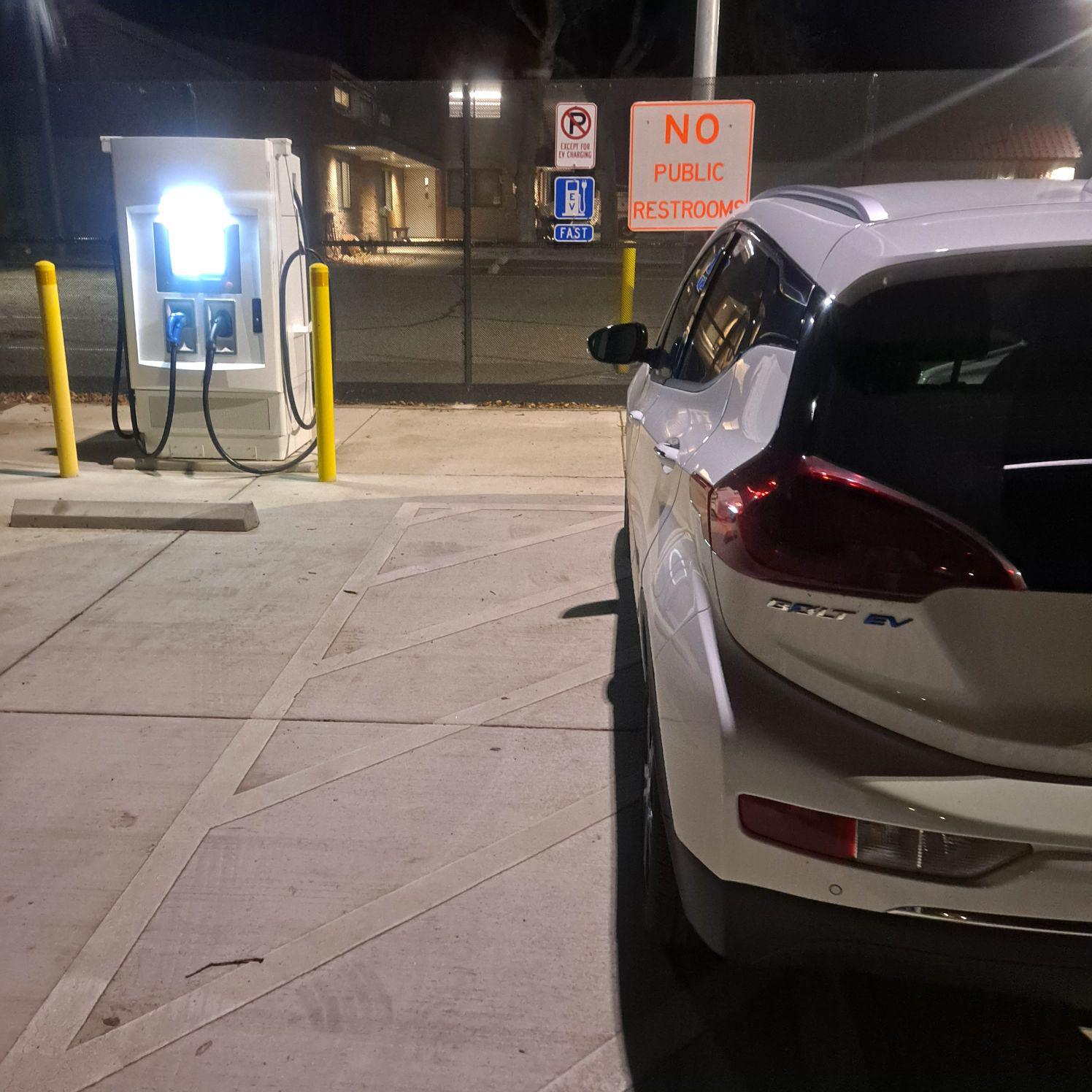 Clearlake Oaks Maintenance Station Clearlake Oaks, CA EV Station