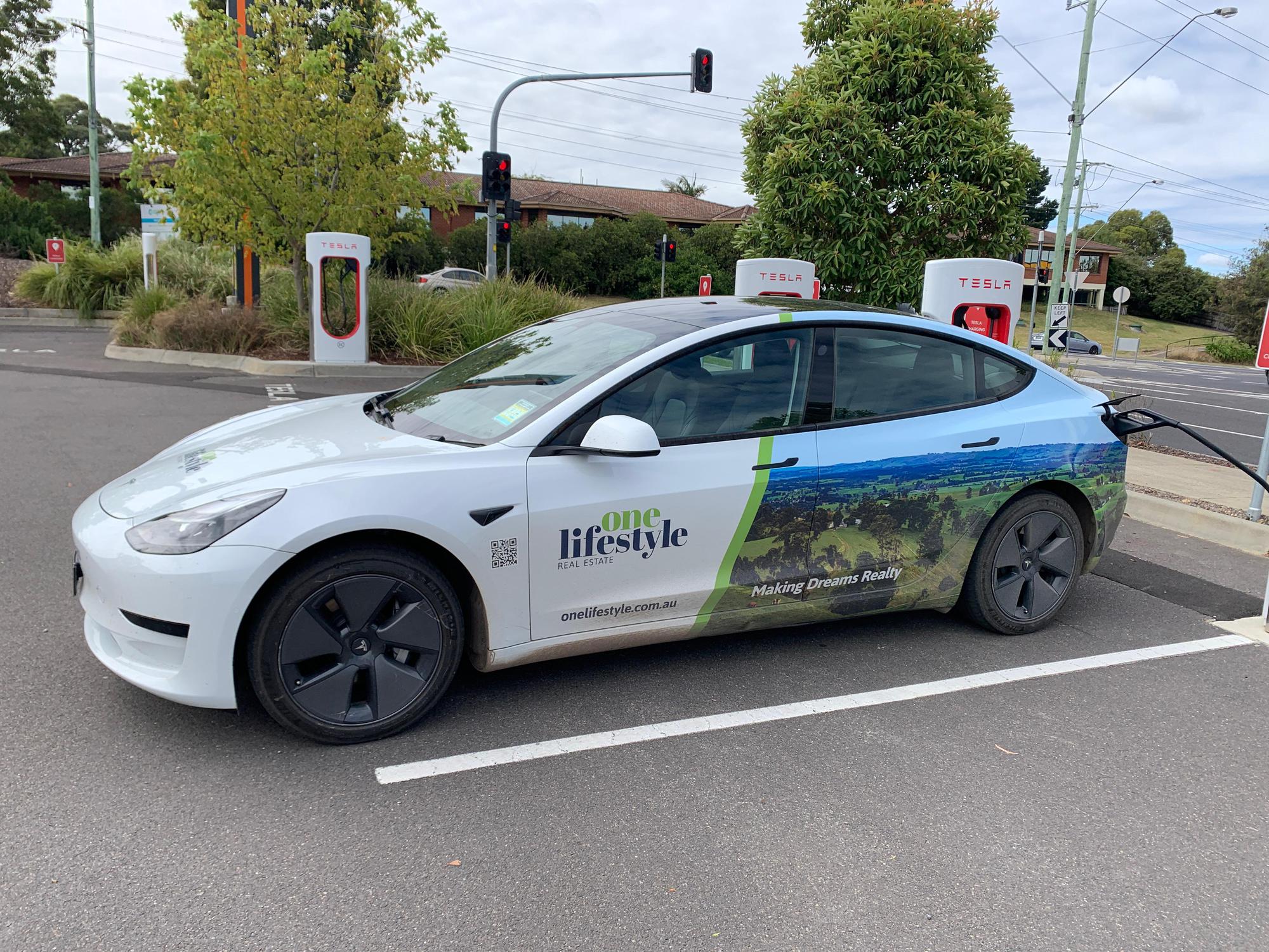 Supercharger Melbourne (Box Hill), Vic Tesla Motors Club