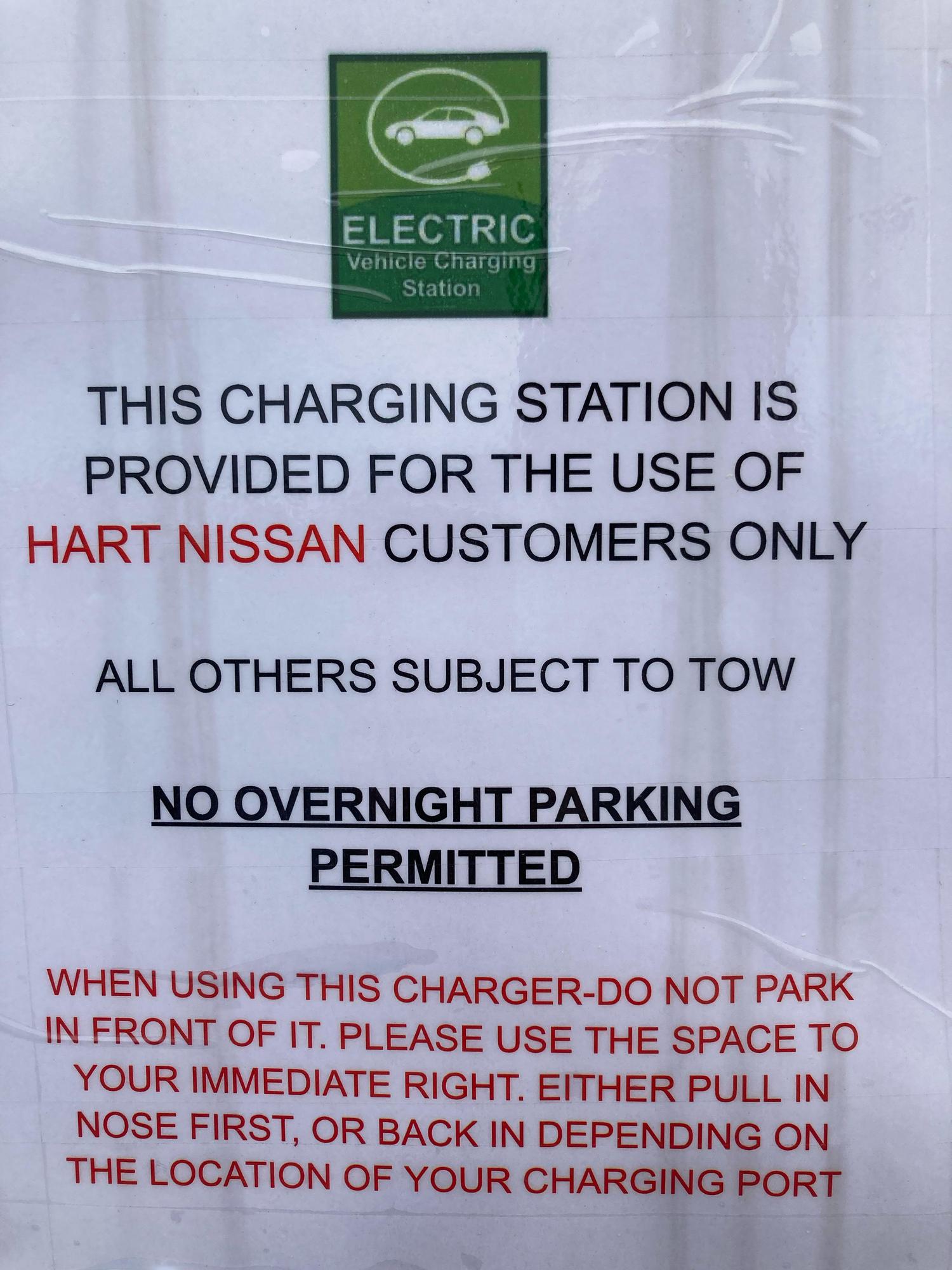 Hart Nissan (1) Mechanicsville, VA EV Station