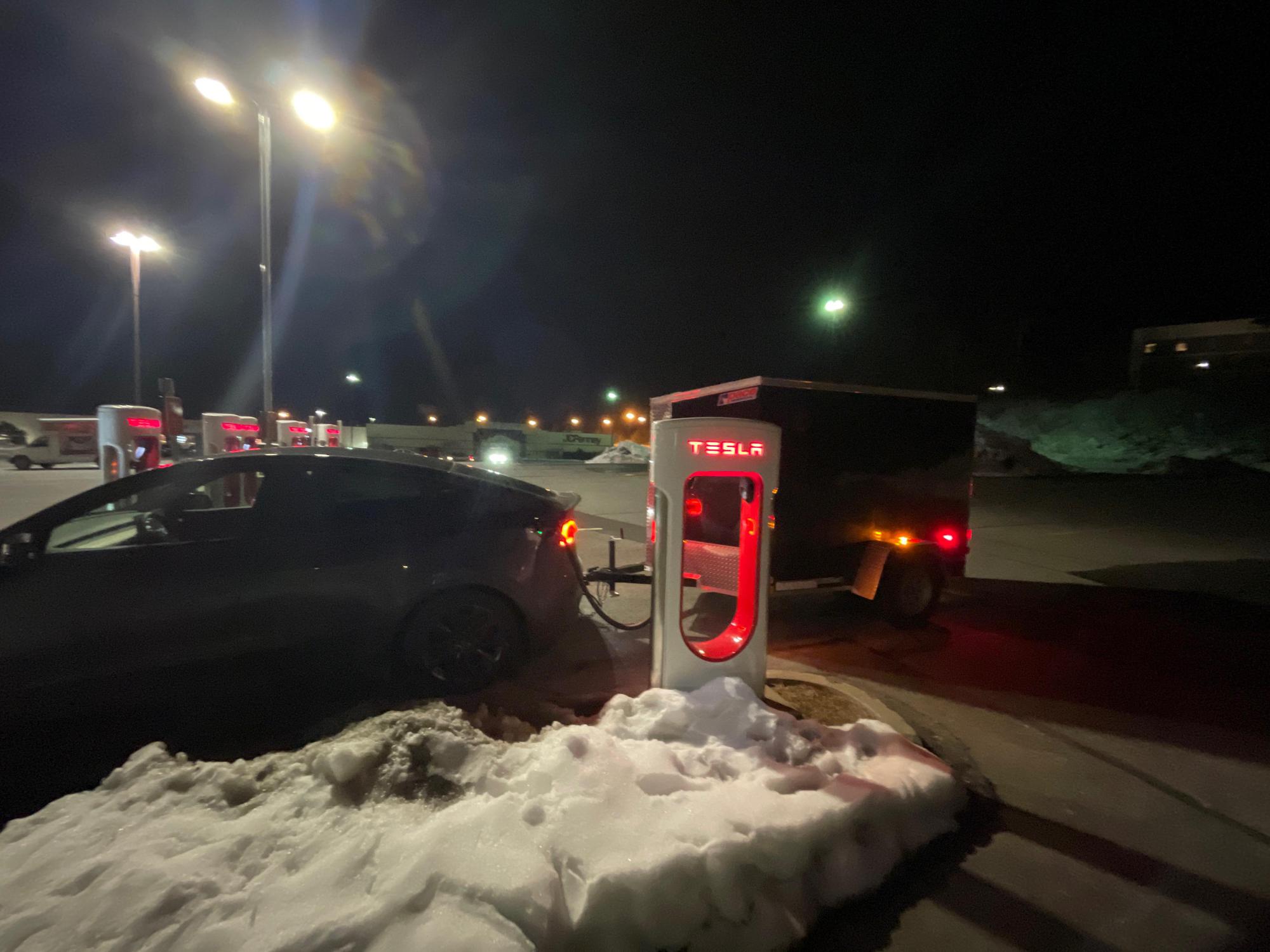 Aviation Mall Queensbury, NY EV Station
