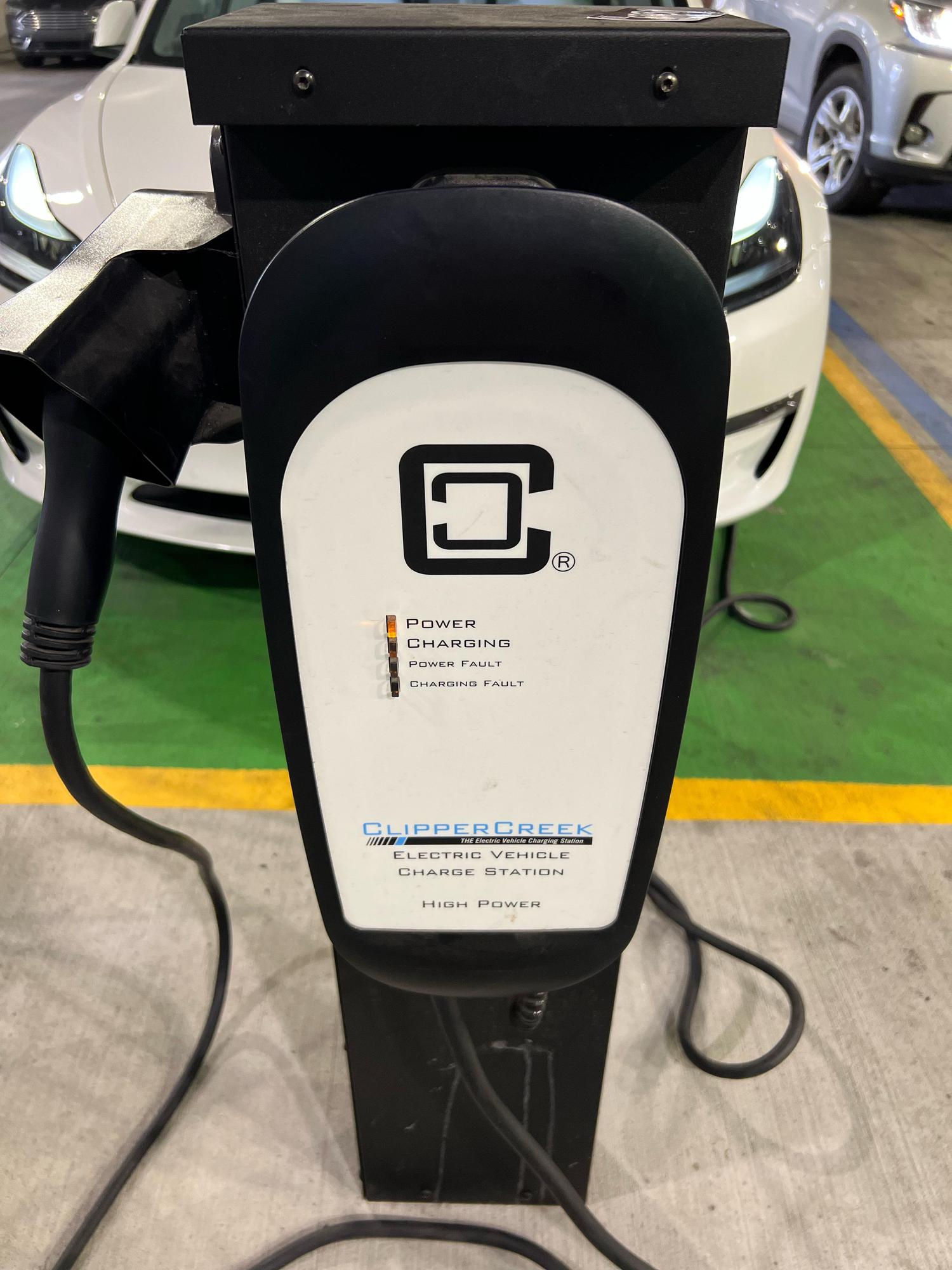 Publix Super Market at Melrose Nashville, TN EV Station