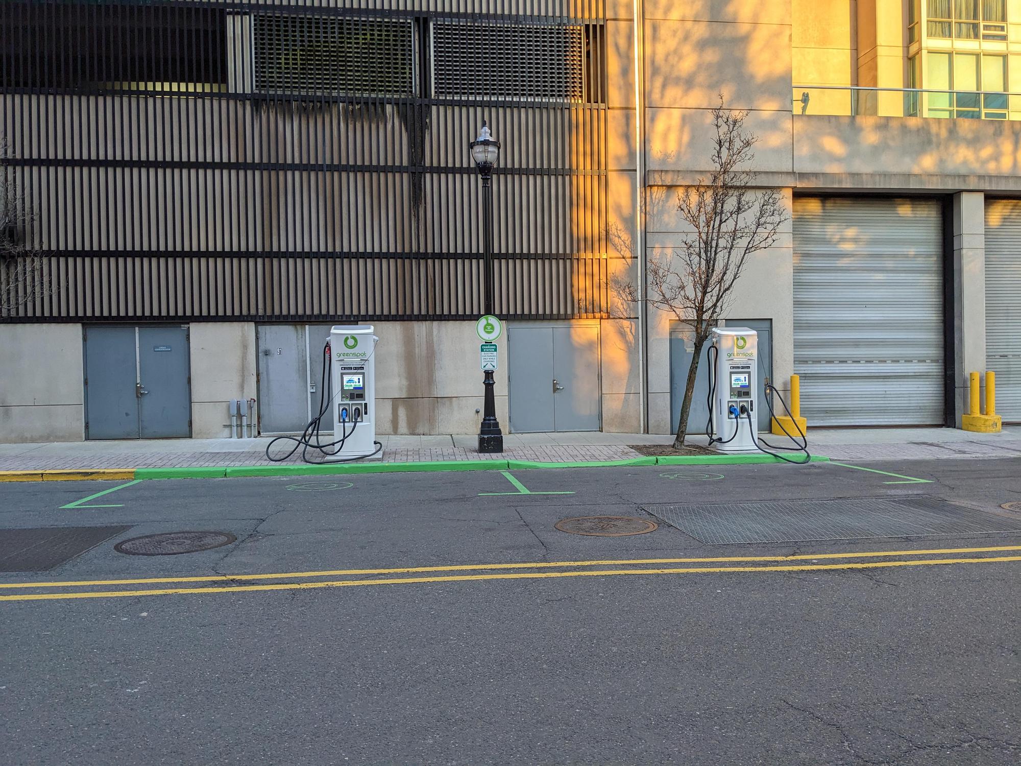 56 North Blvd Parking Jersey City, NJ EV Station