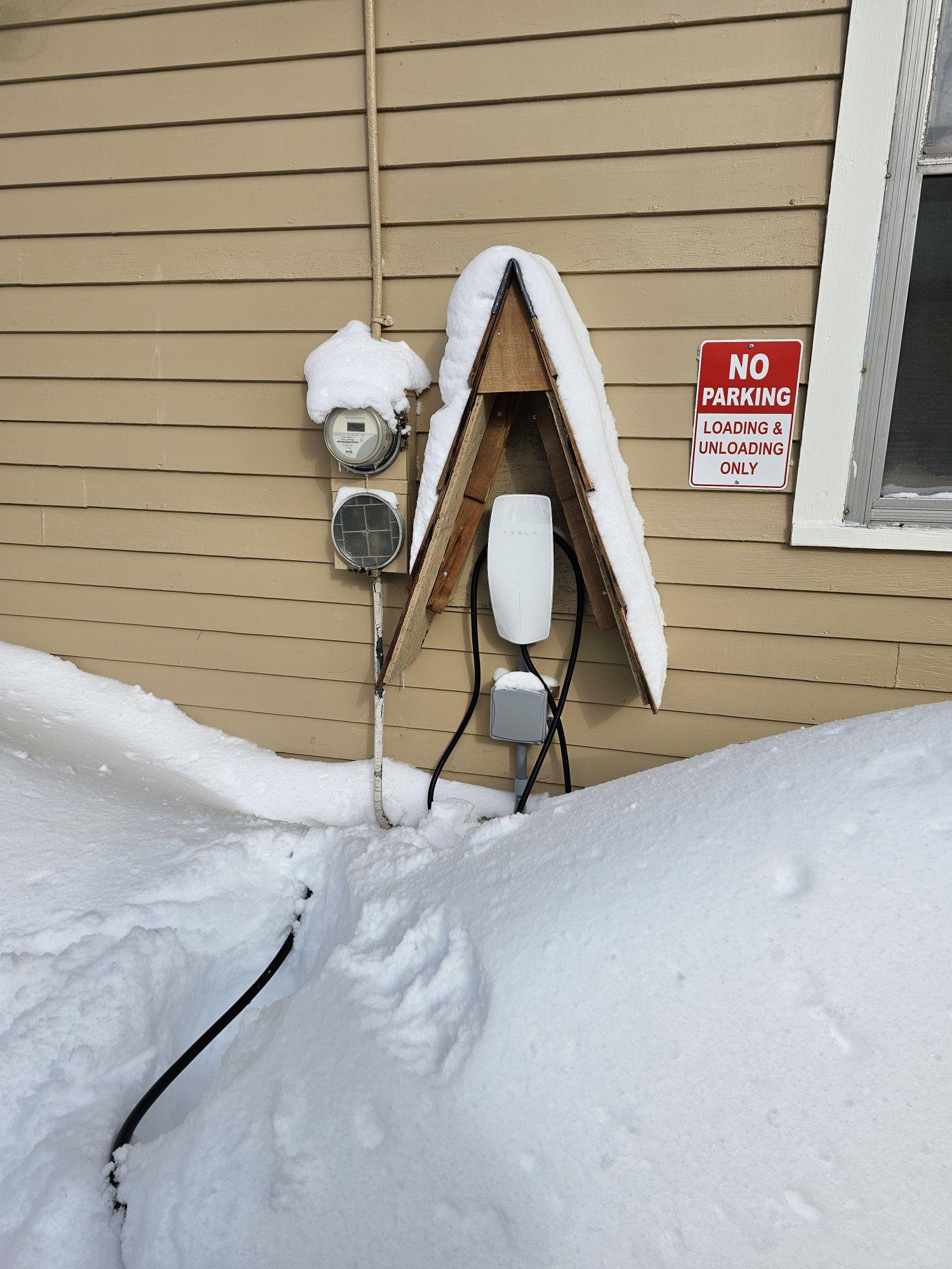 Anvil Ski Haus Bessemer, MI EV Station
