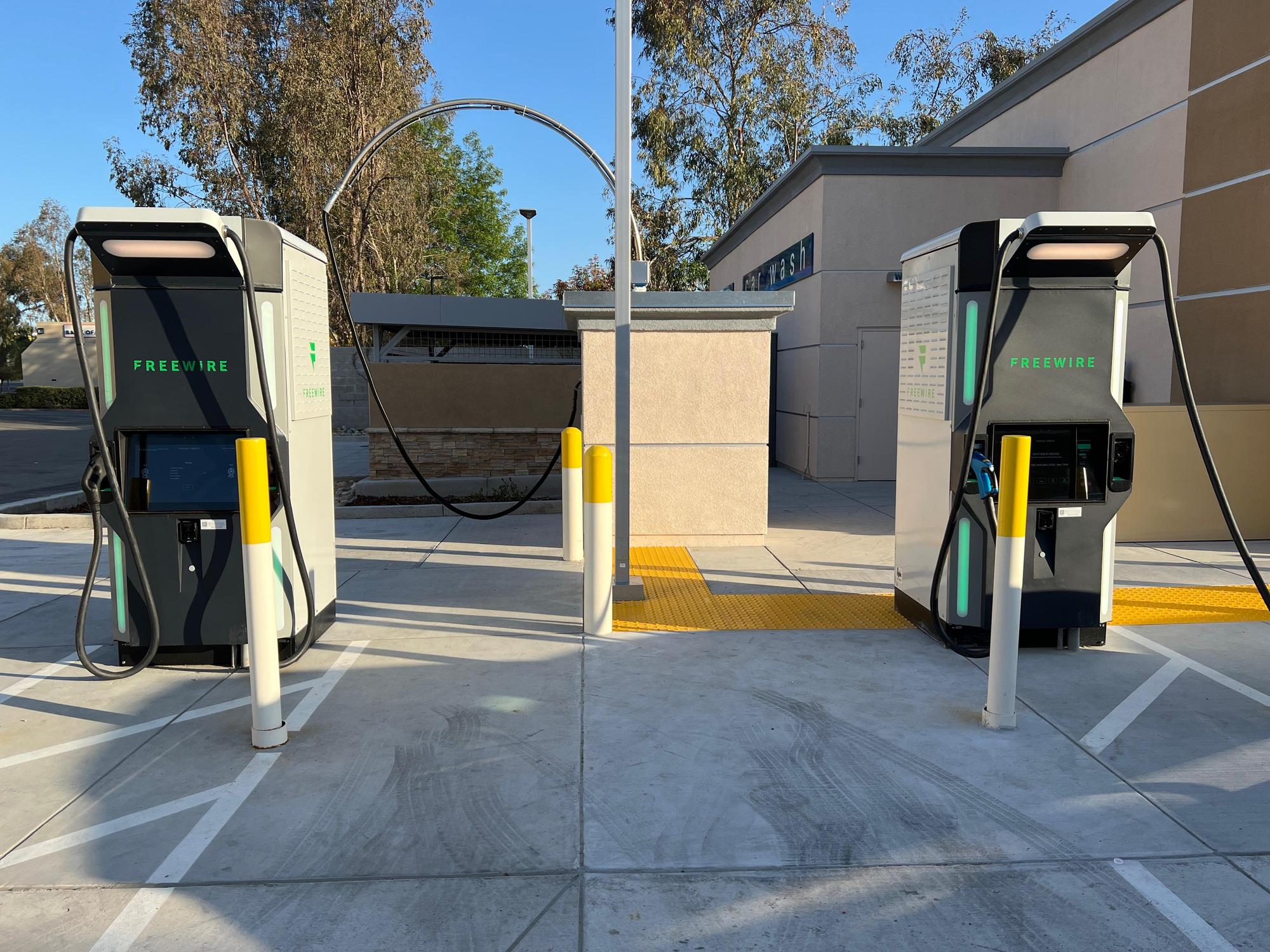 ARCO Quimby Road San Jose, CA EV Station