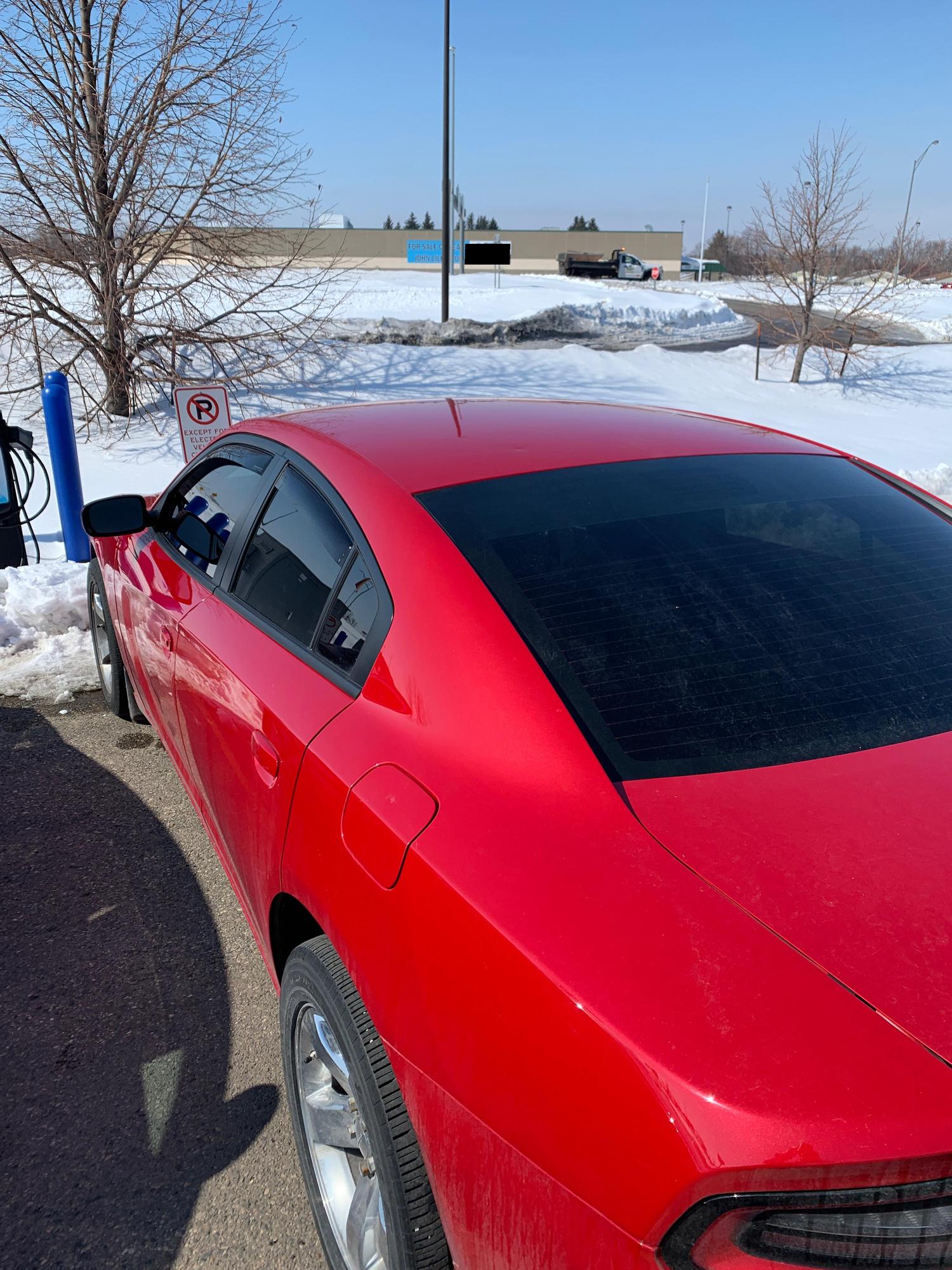 Noodles and Company Moorhead, MN EV Station