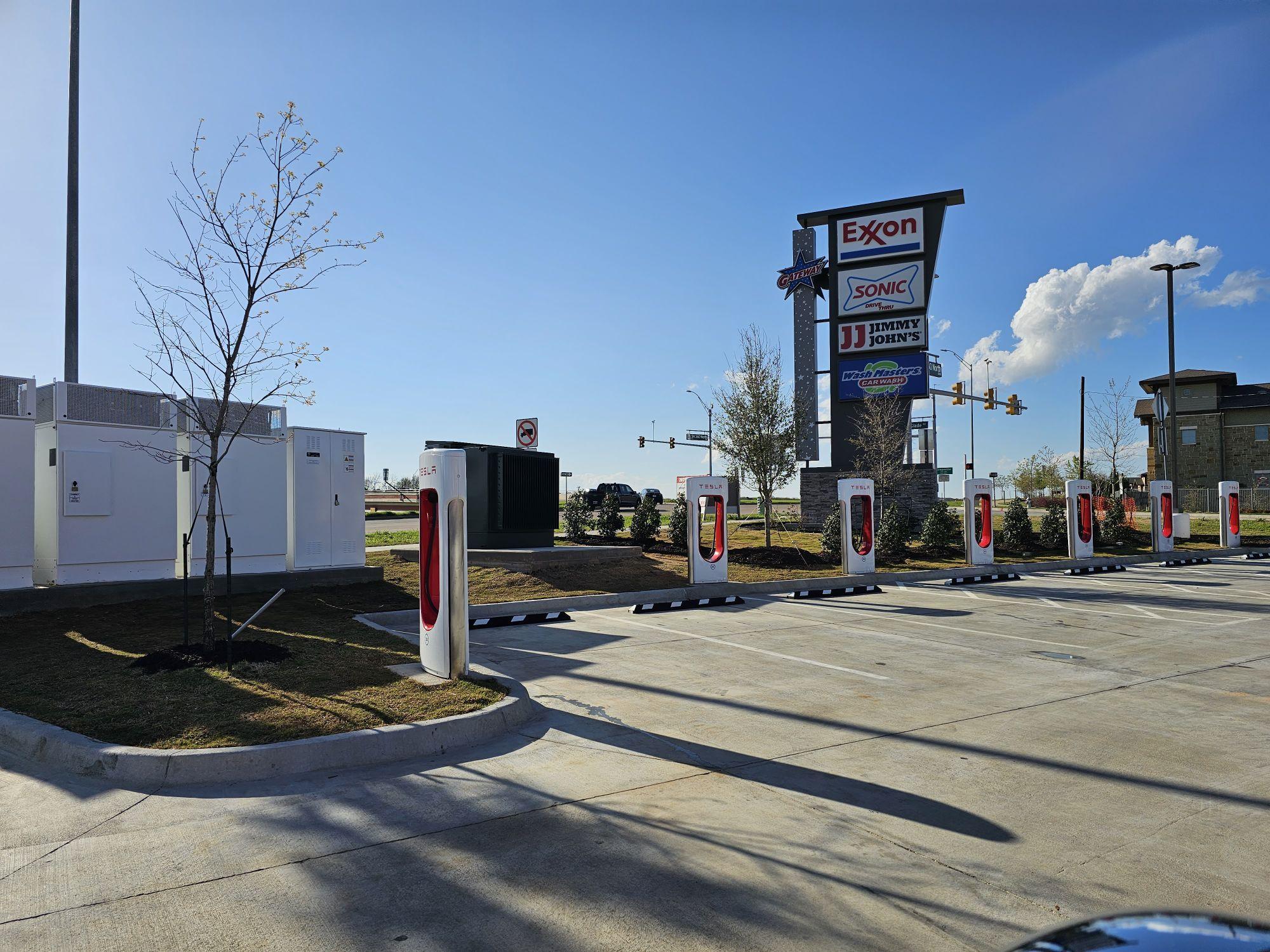 Gateway Gas Station (1) Euless, TX EV Station