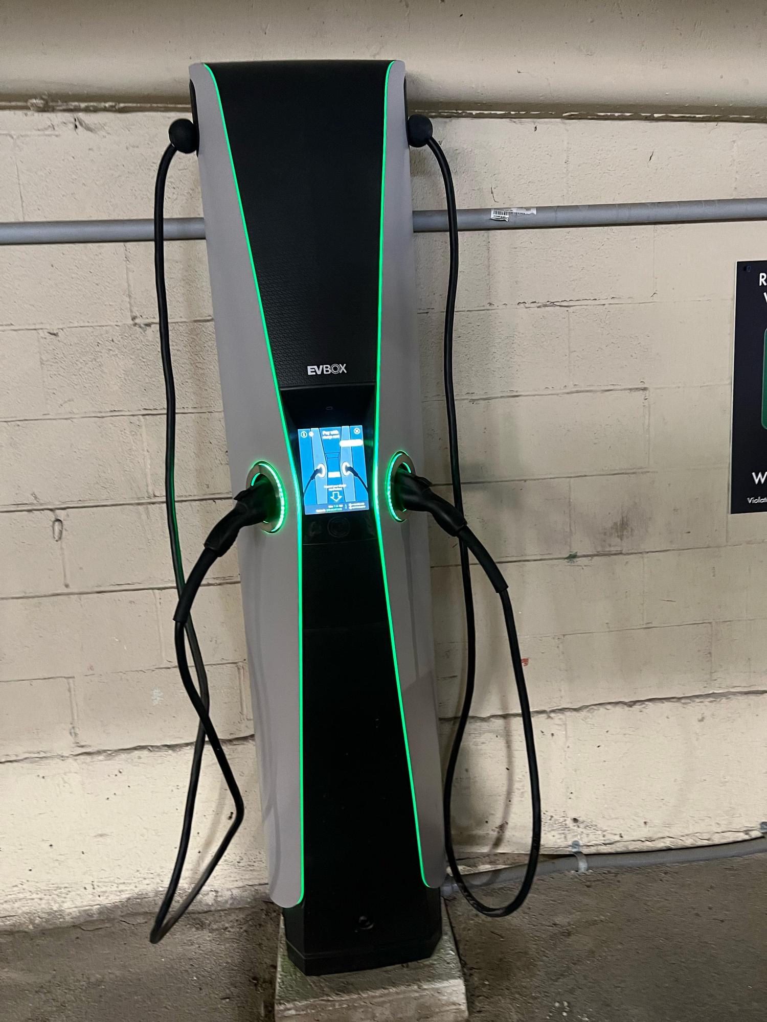 6th St & Penn Ave Garage Pittsburgh, PA EV Station