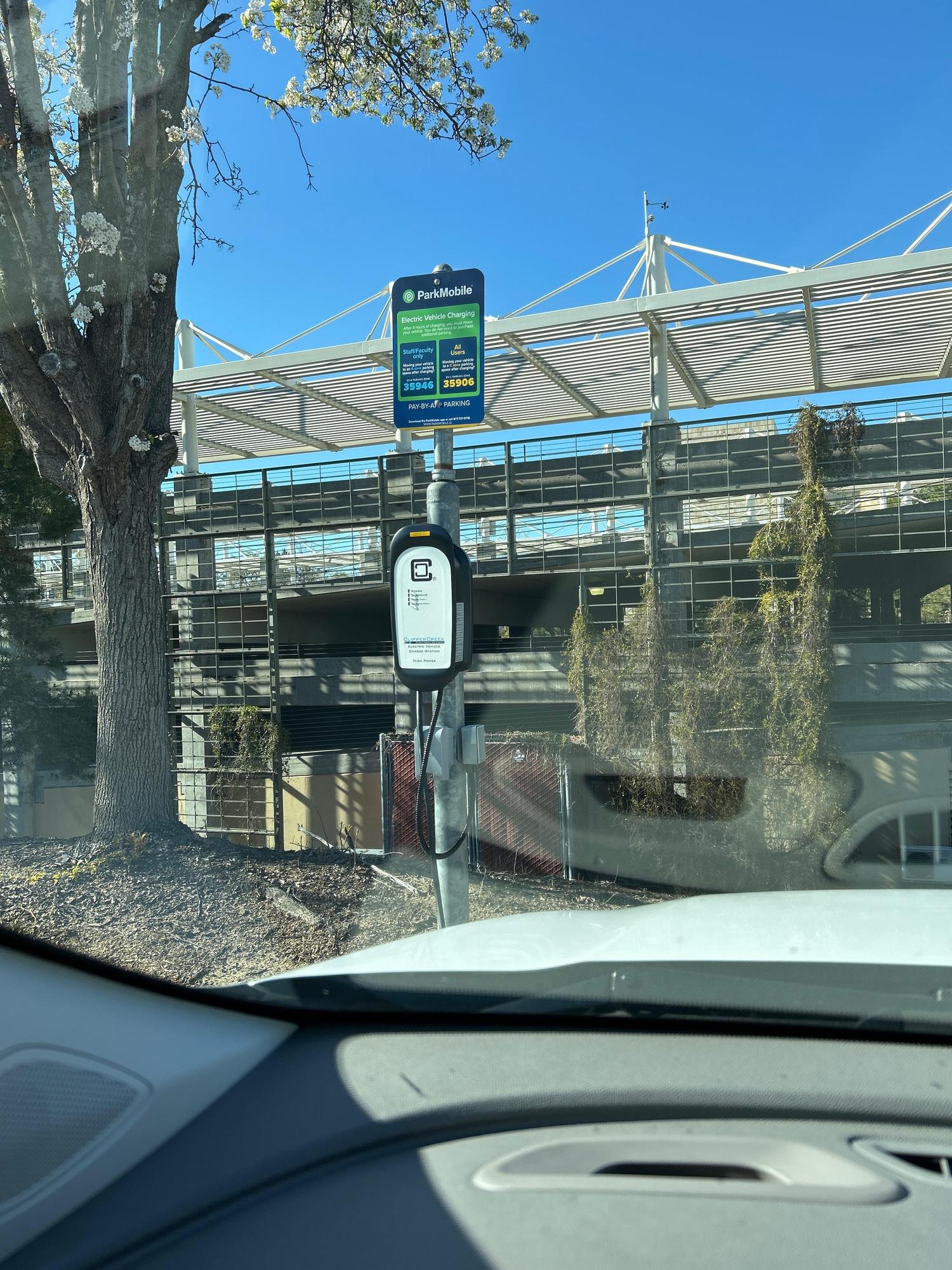 UC Davis Parking Lot 1 Davis, CA EV Station