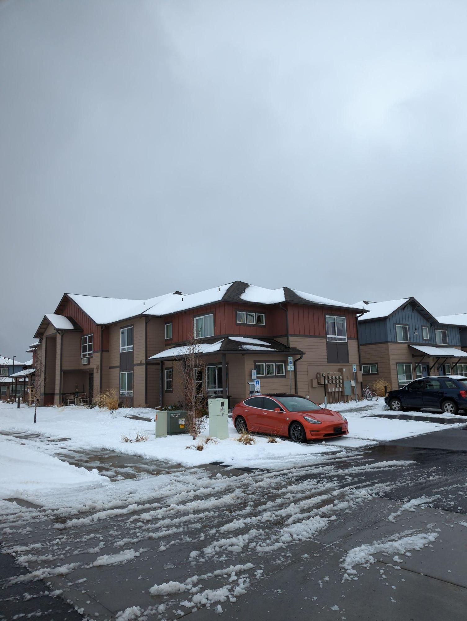 Hawks View Estates La Pine, OR EV Station