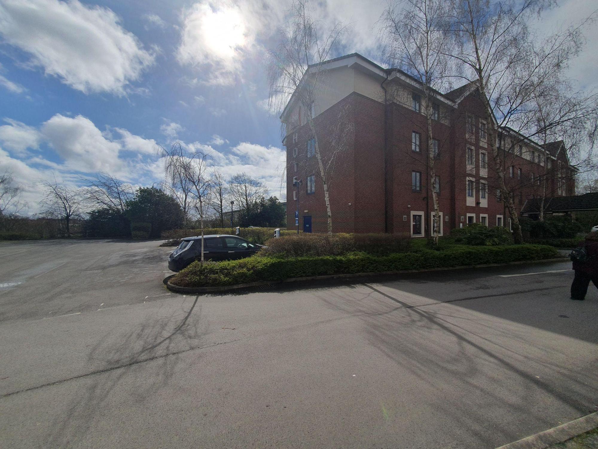 Ibis Hotel Chesterfield North Barlborough, England EV Station