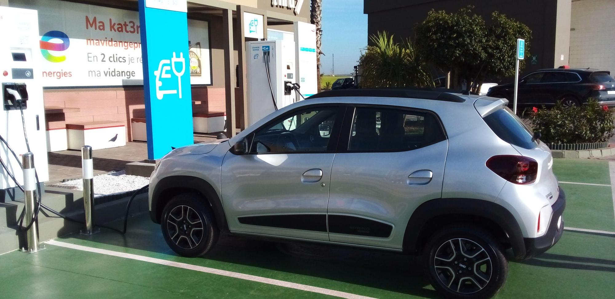 La recharge solaire sort du réseau