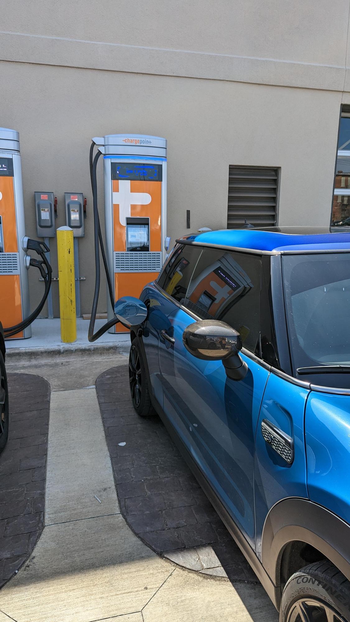 KC Summers Hyundai Genesis Mattoon, IL EV Station