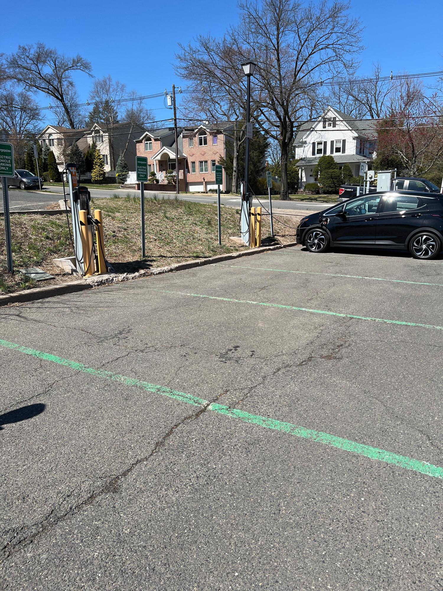 Oradell Public Library Oradell, NJ EV Station