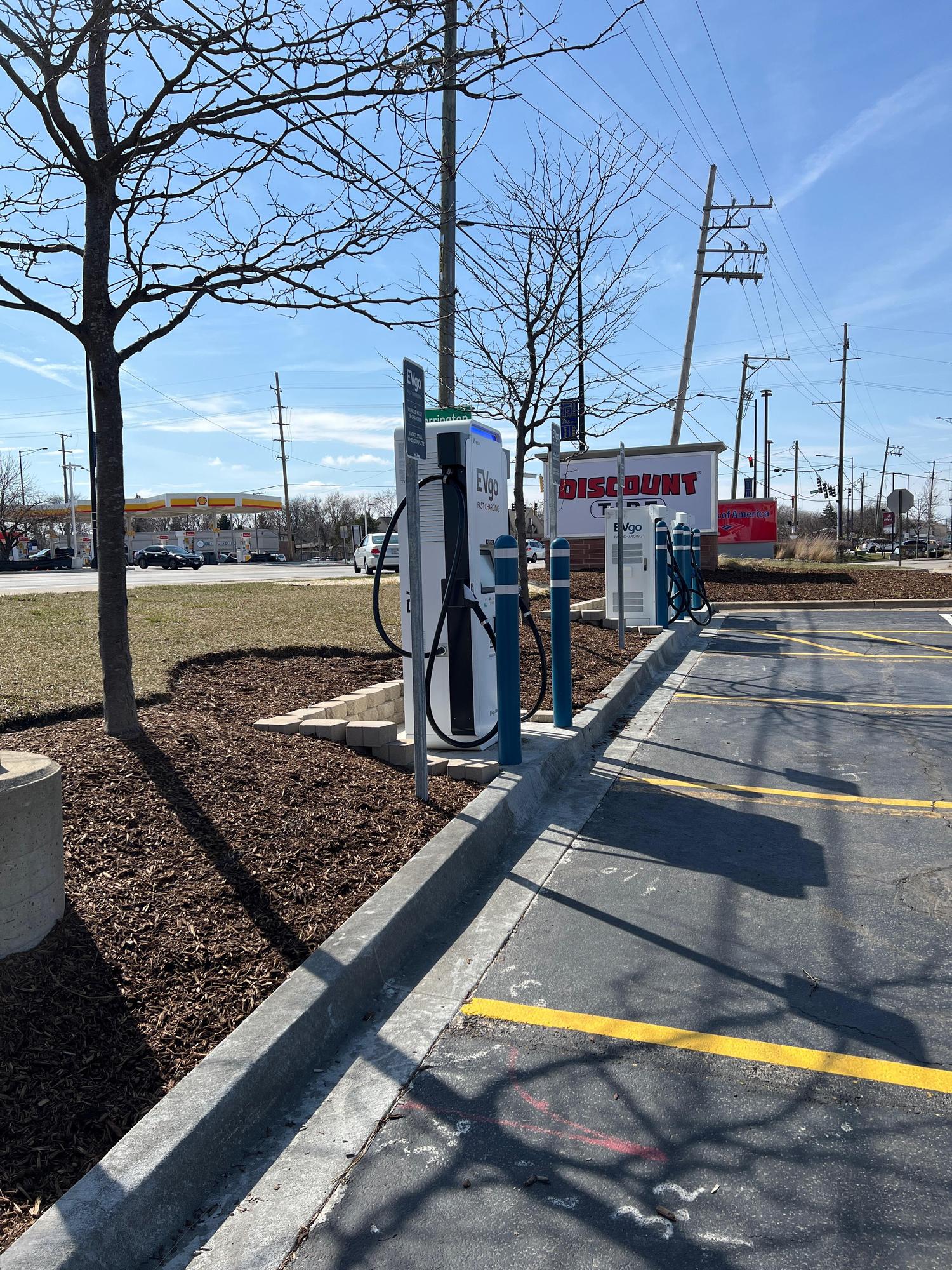 Discount Tire Hanover Park Hanover Park, IL EV Station