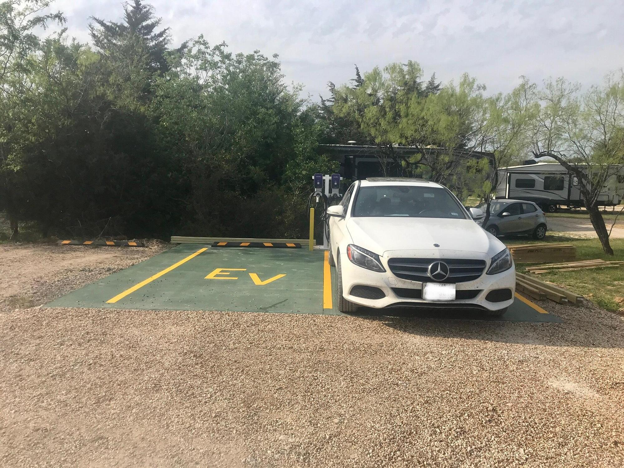 BATL Ranch RV Resort Mt Calm, TX EV Station