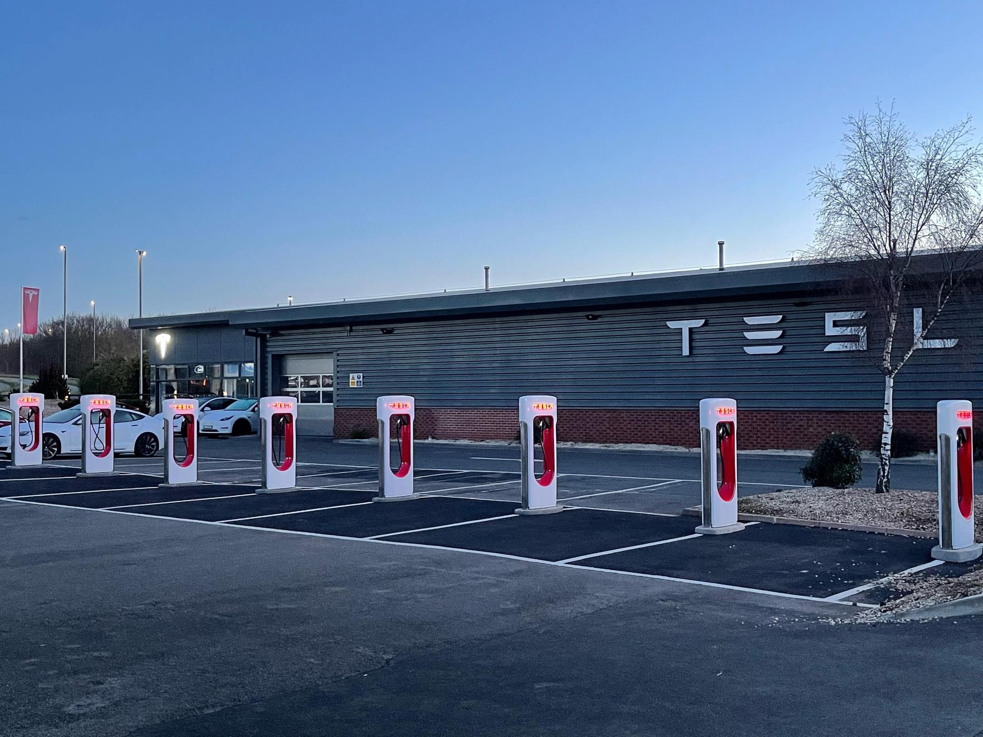 Tesla Service Centre Northampton 1 Ferris Row, Northampton NN3 9HX