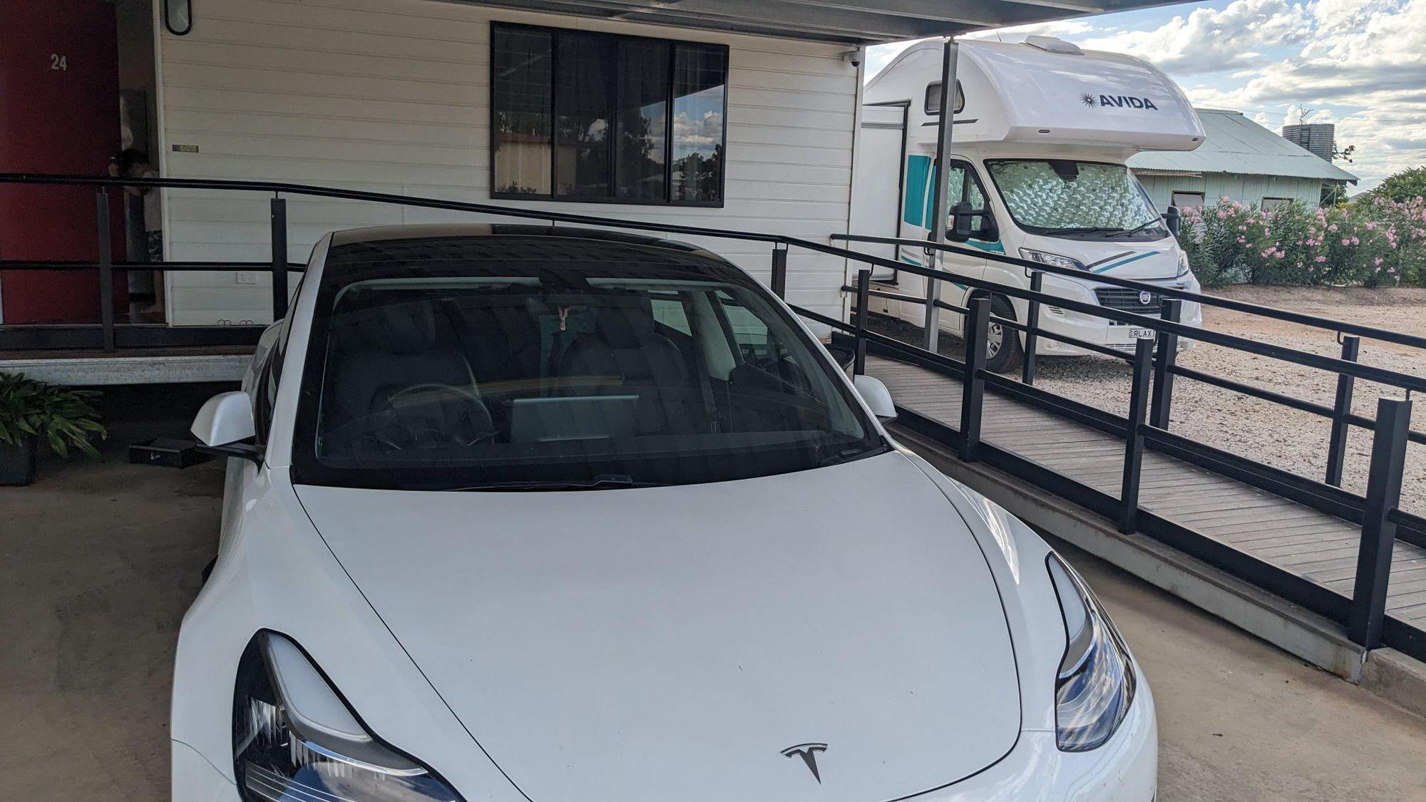 Winton Outback Motel Winton, QLD EV Station