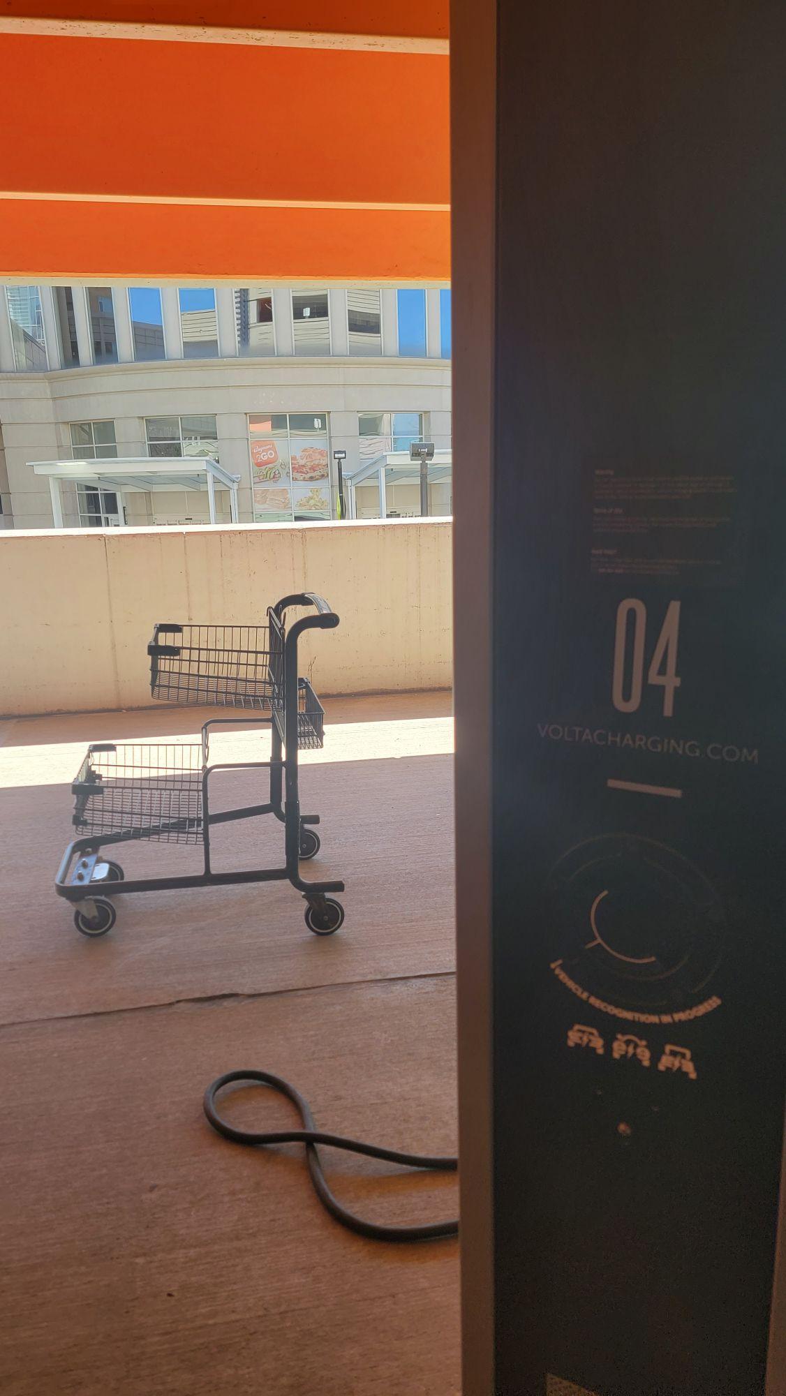 Natick Mall Garage F Natick, MA EV Station