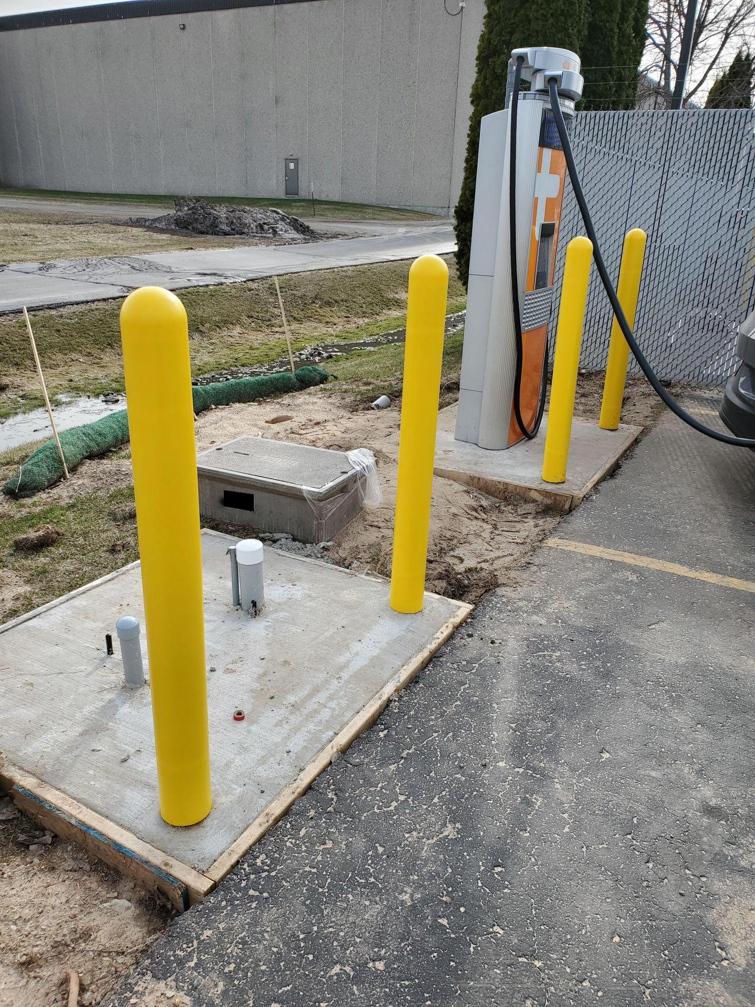 Avis Car Rental Appleton, WI EV Station