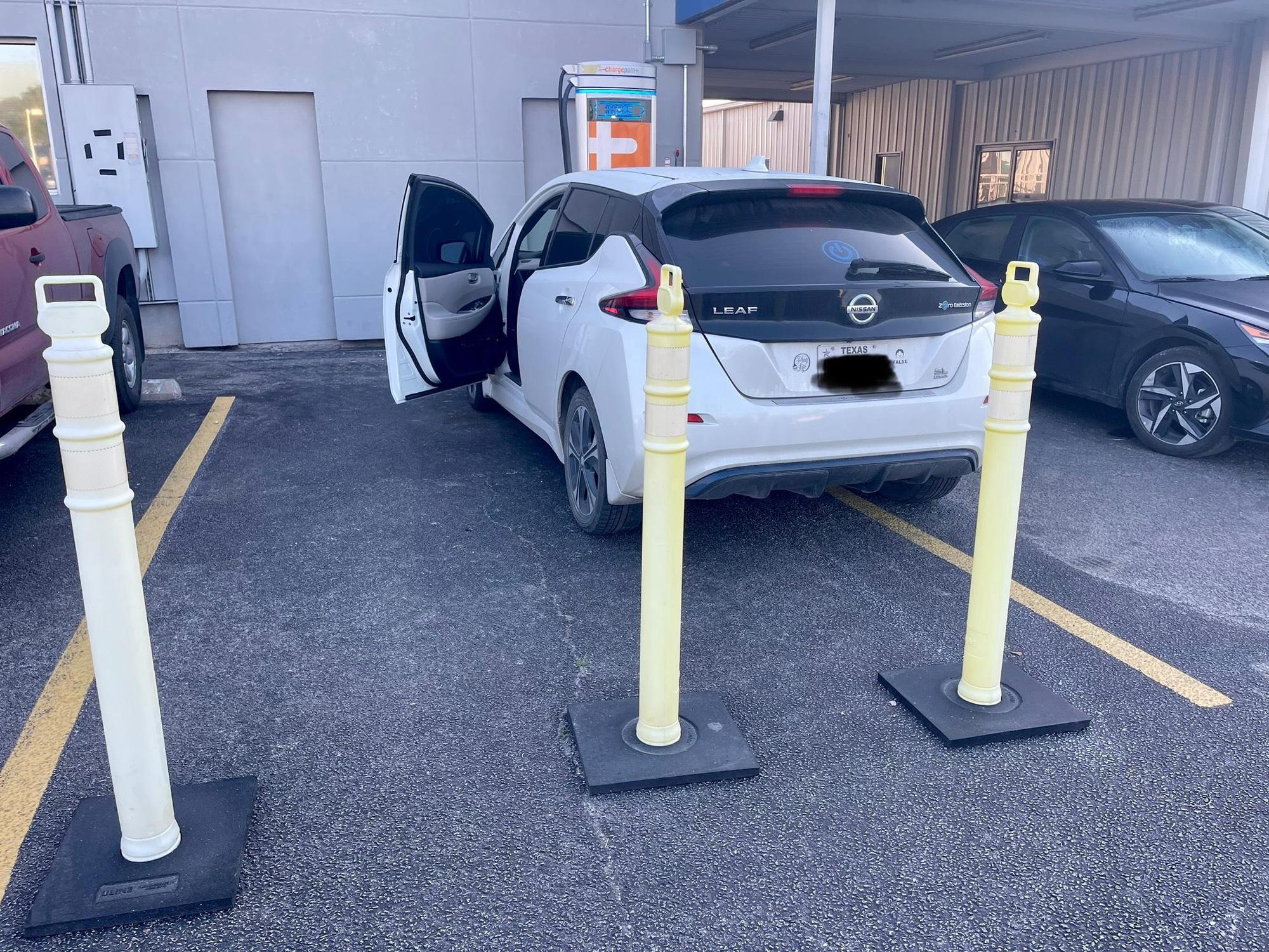 World Car Hyundai Live Oak, TX EV Station