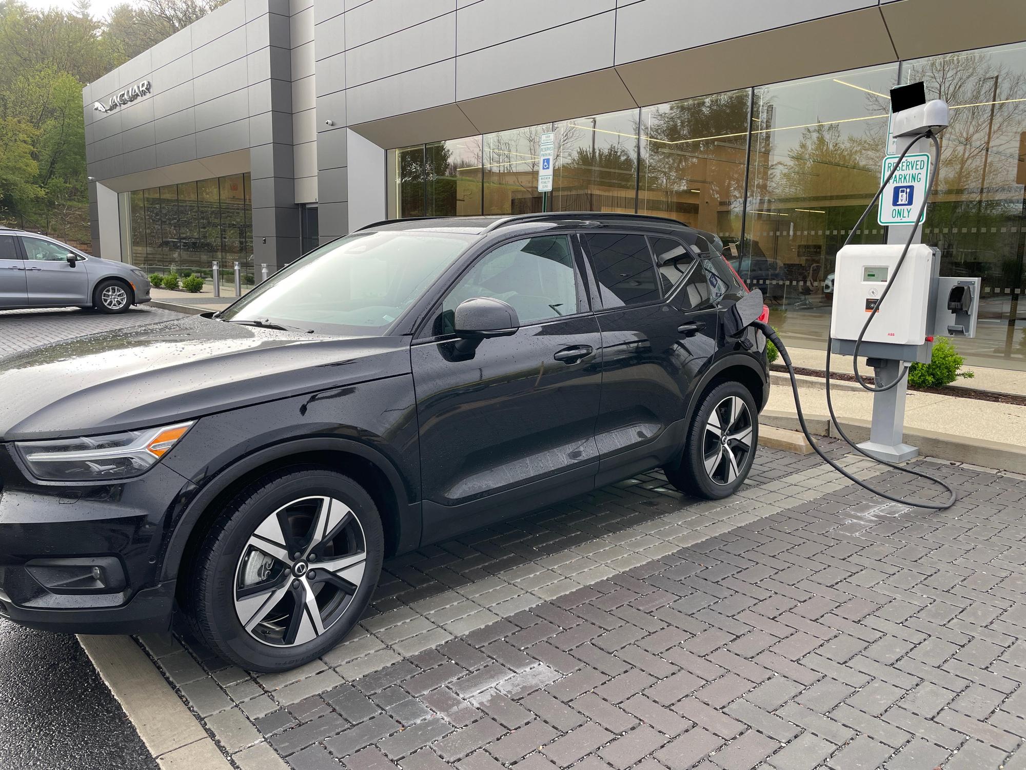 Land Rover Asheville Arden, NC EV Station