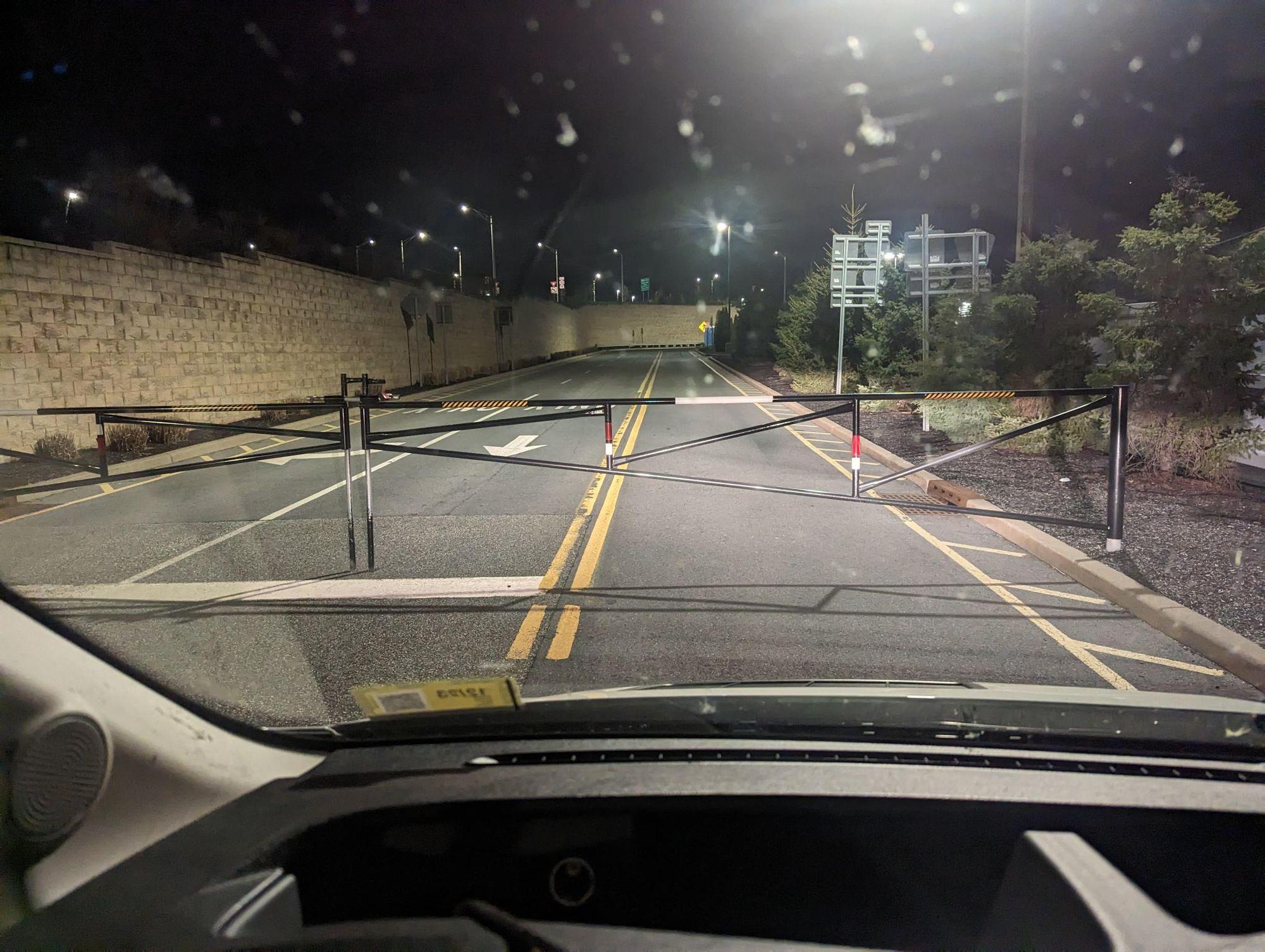 Woodbury Common Premium Outlets (2) Woodbury, NY EV Station