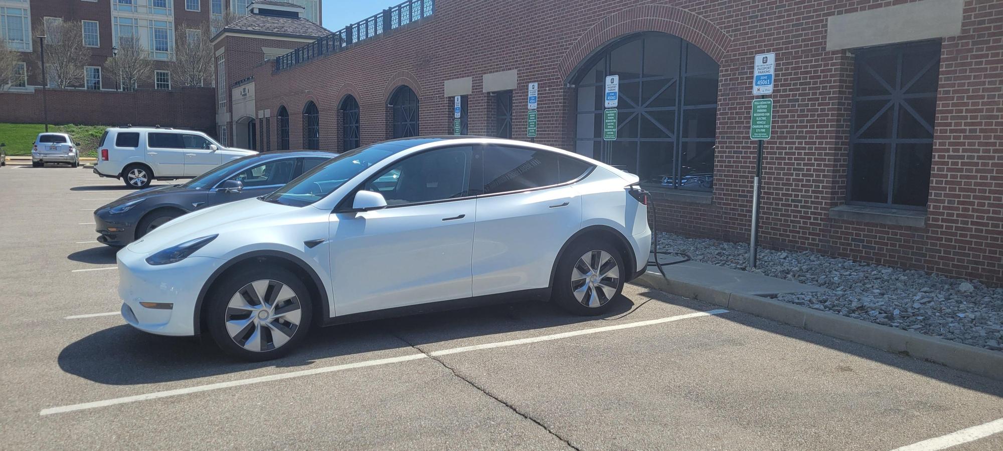 Miami University Pearson Garage Parking (Passport Parking app) Oxford, OH EV Station