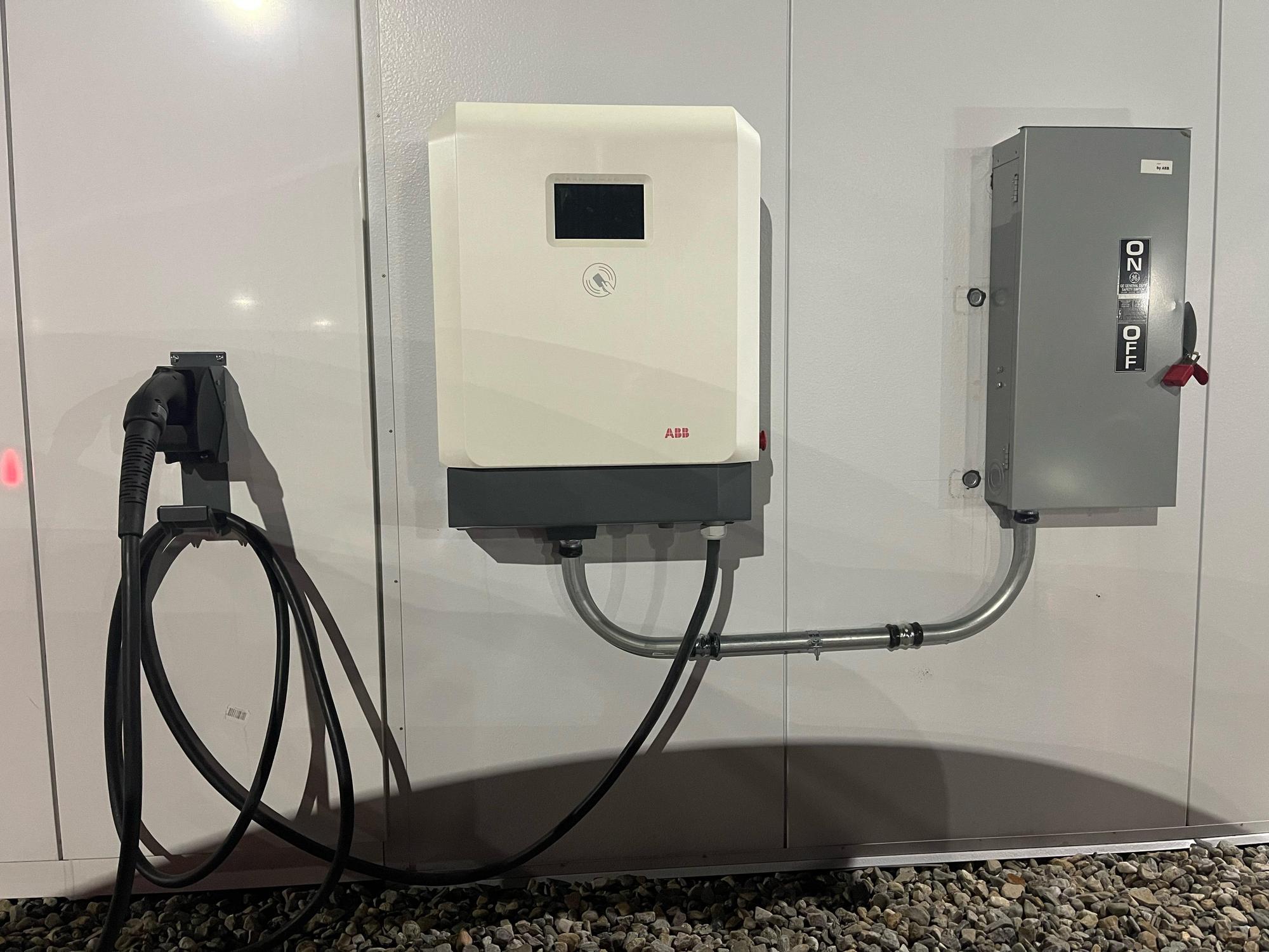 Central Auto Group Plainfield, CT EV Station